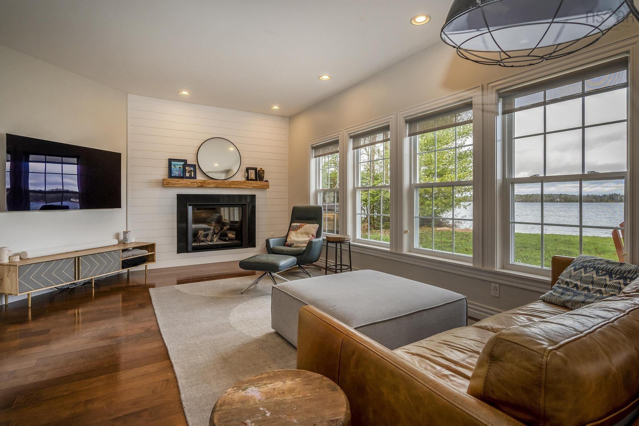 $1,199,000.00: 390 A Stewart Road, Shortts Lake