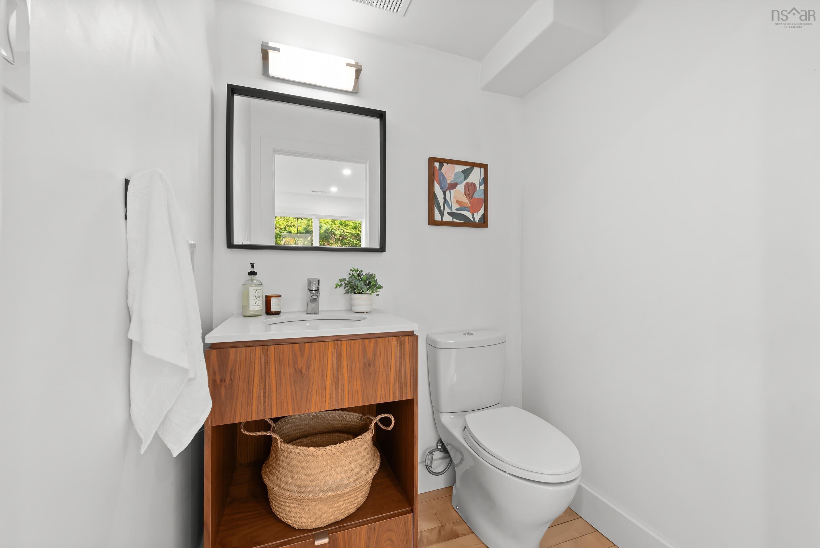 $719,900.00: 356 Bedford Highway, Halifax