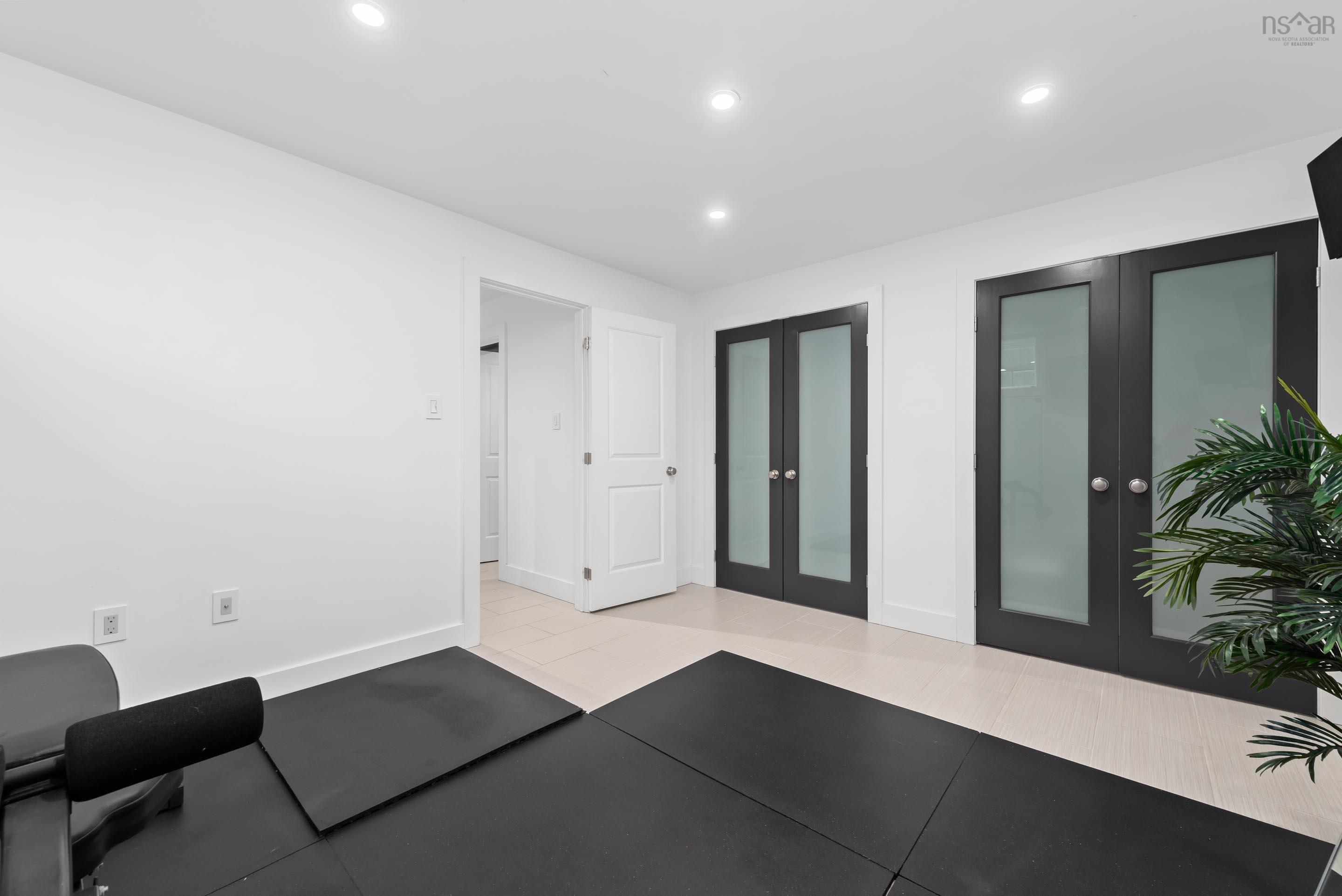 $719,900.00: 356 Bedford Highway, Halifax