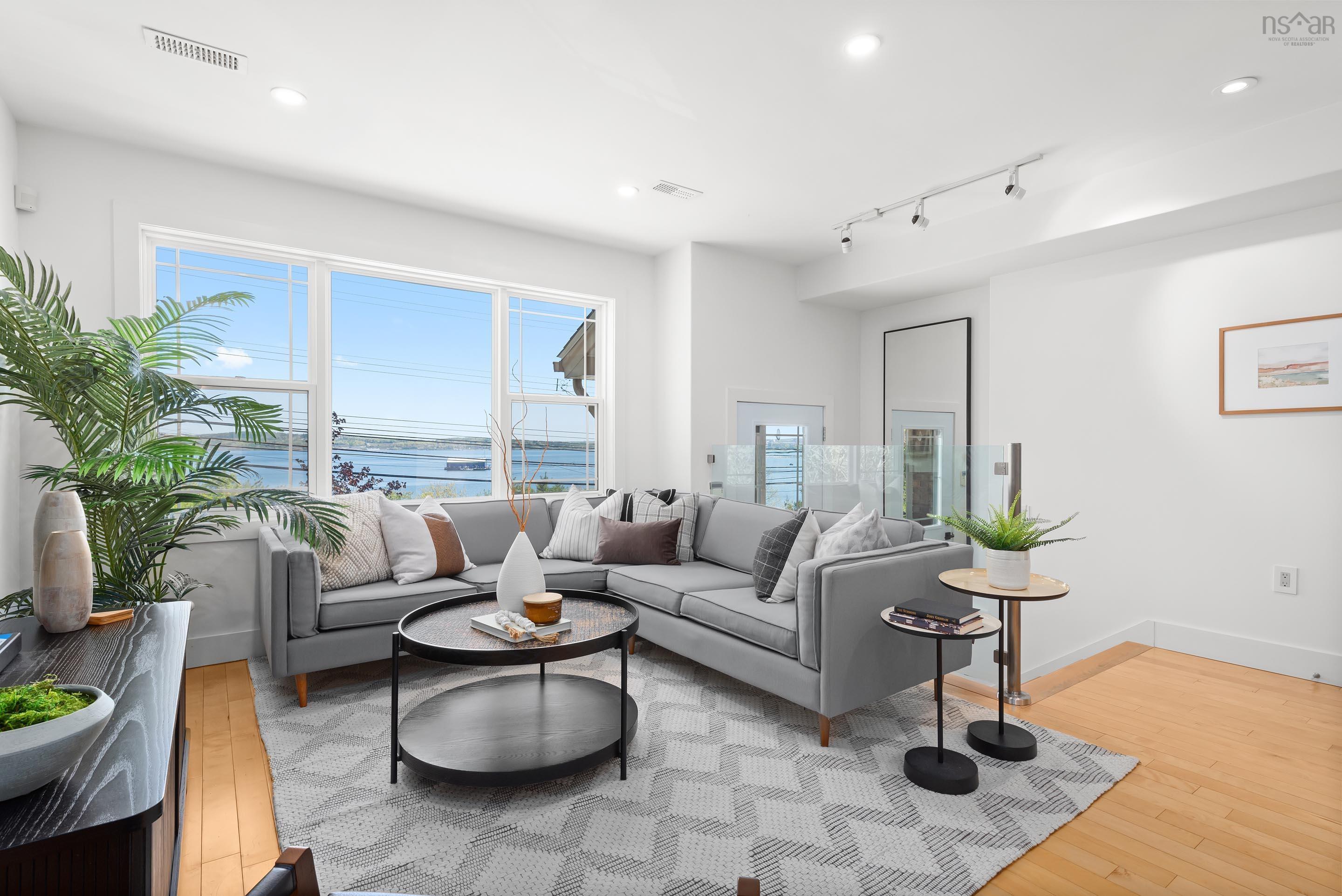 $719,900.00: 356 Bedford Highway, Halifax