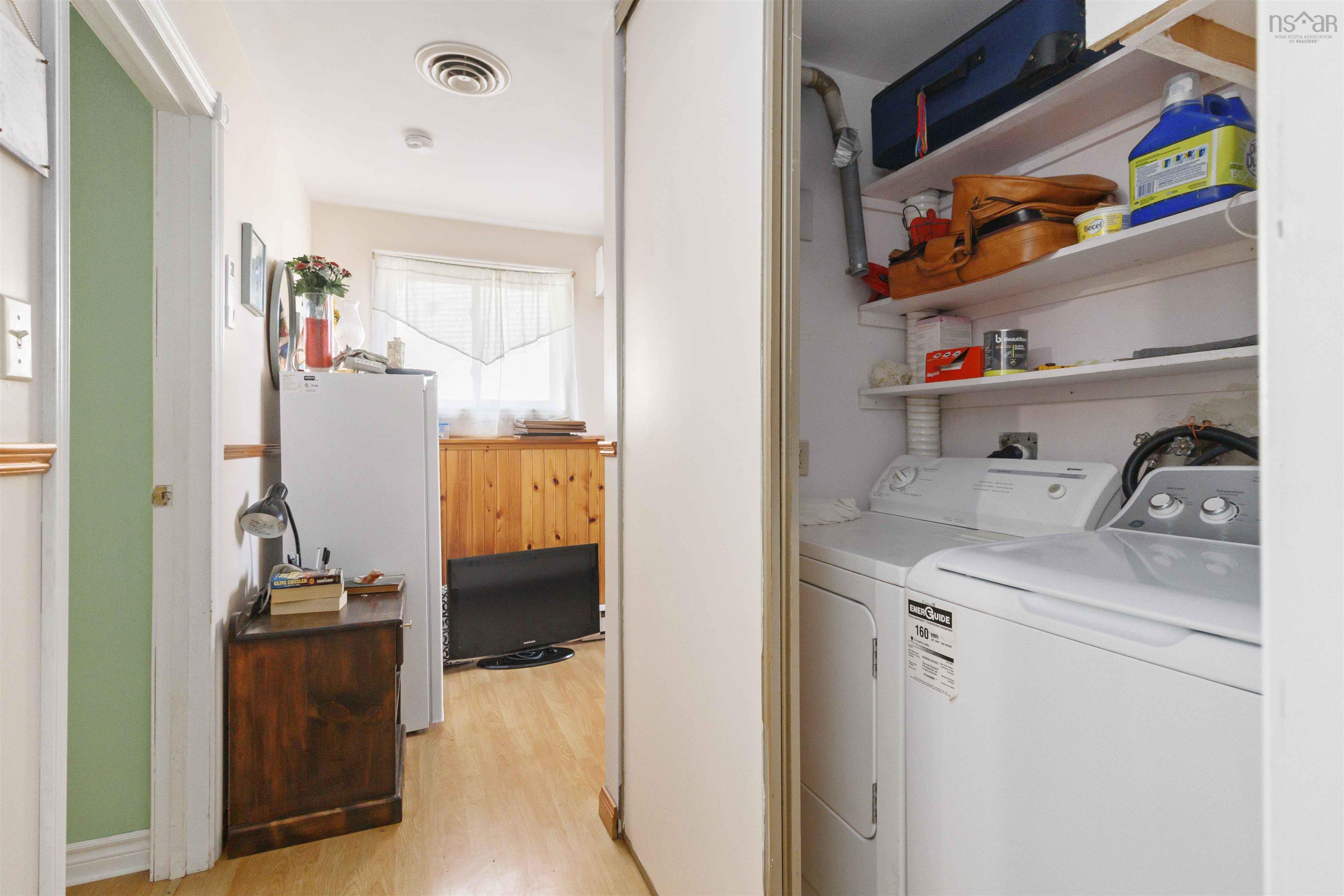 $389,900.00: 15 Contessa, Lower Sackville