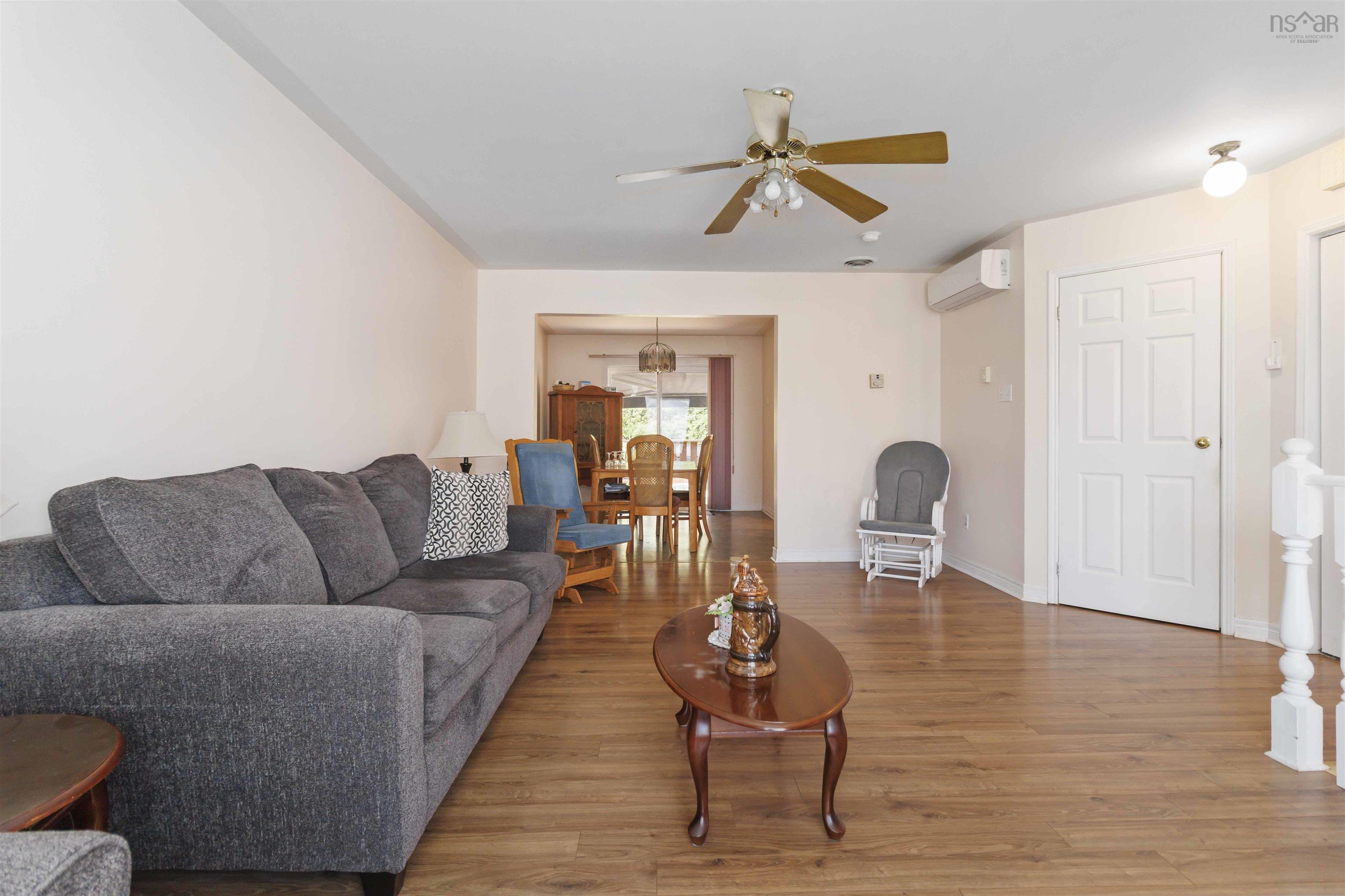 $389,900.00: 15 Contessa, Lower Sackville