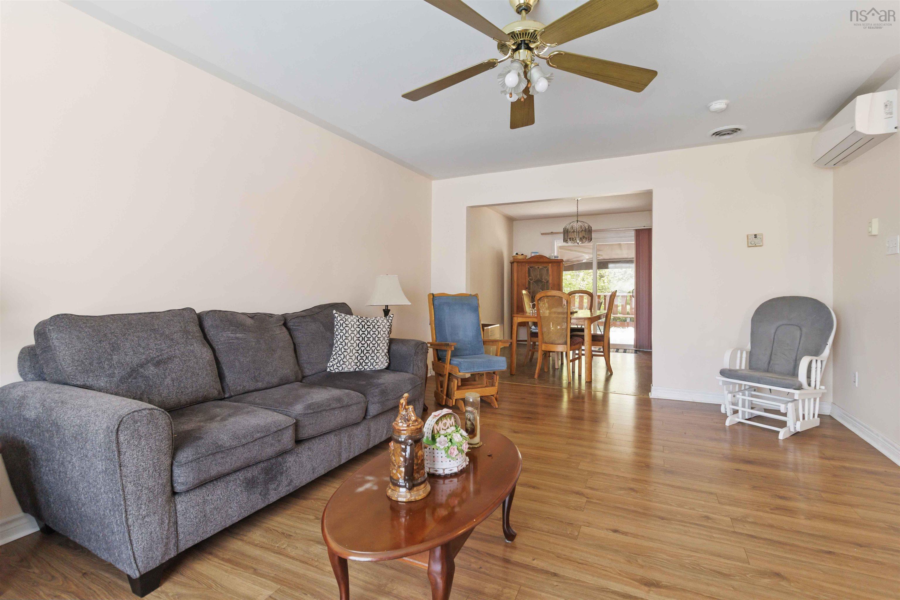 $389,900.00: 15 Contessa, Lower Sackville