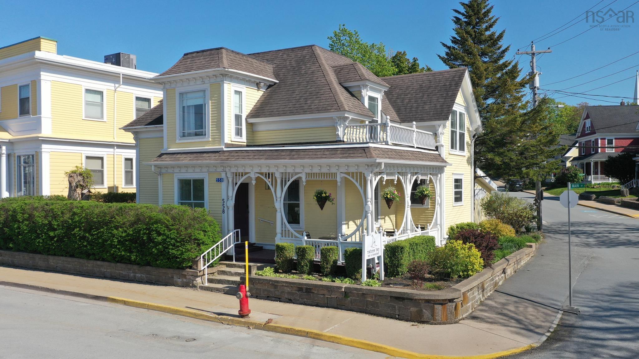 $1,200,000.00: 558 Main Street, Mahone Bay