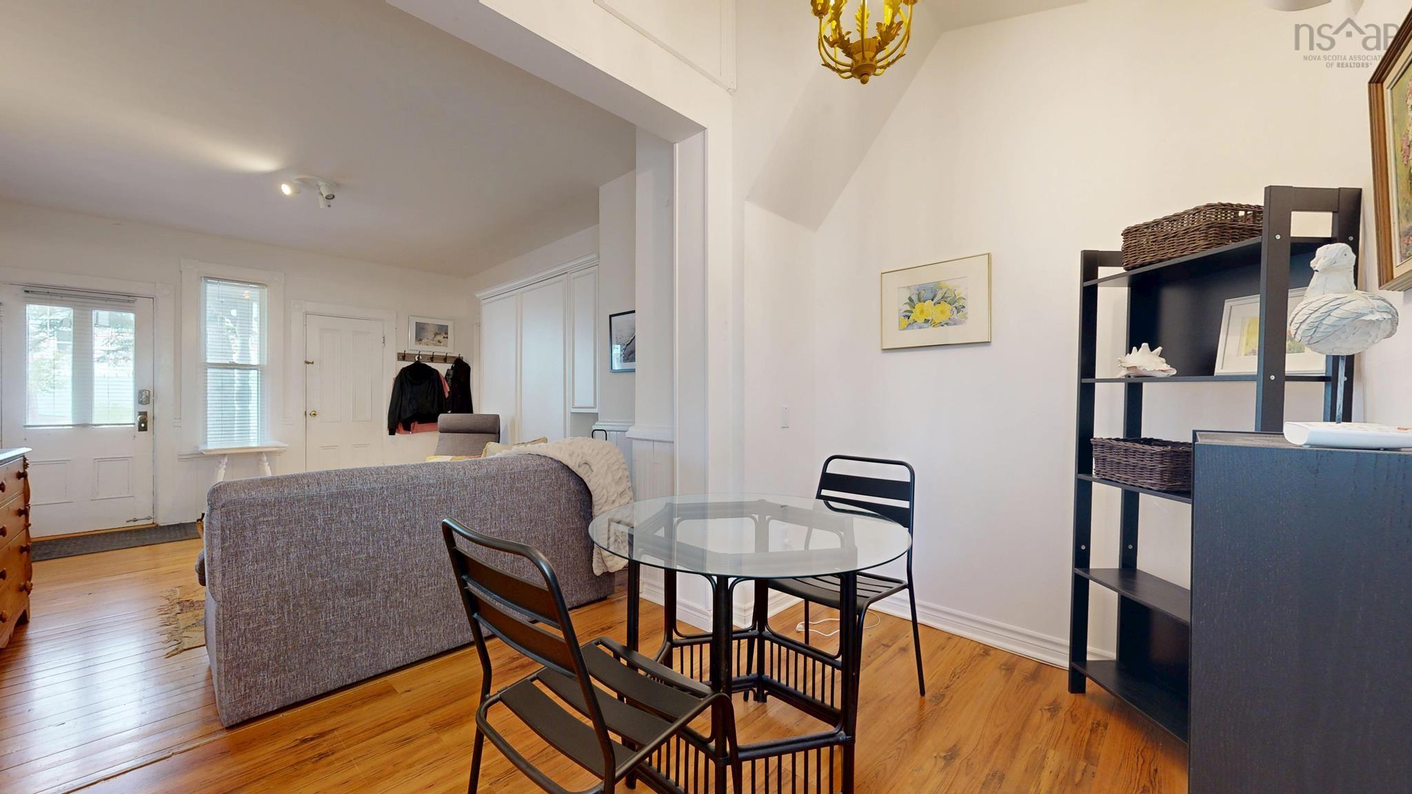 $1,200,000.00: 558 Main Street, Mahone Bay