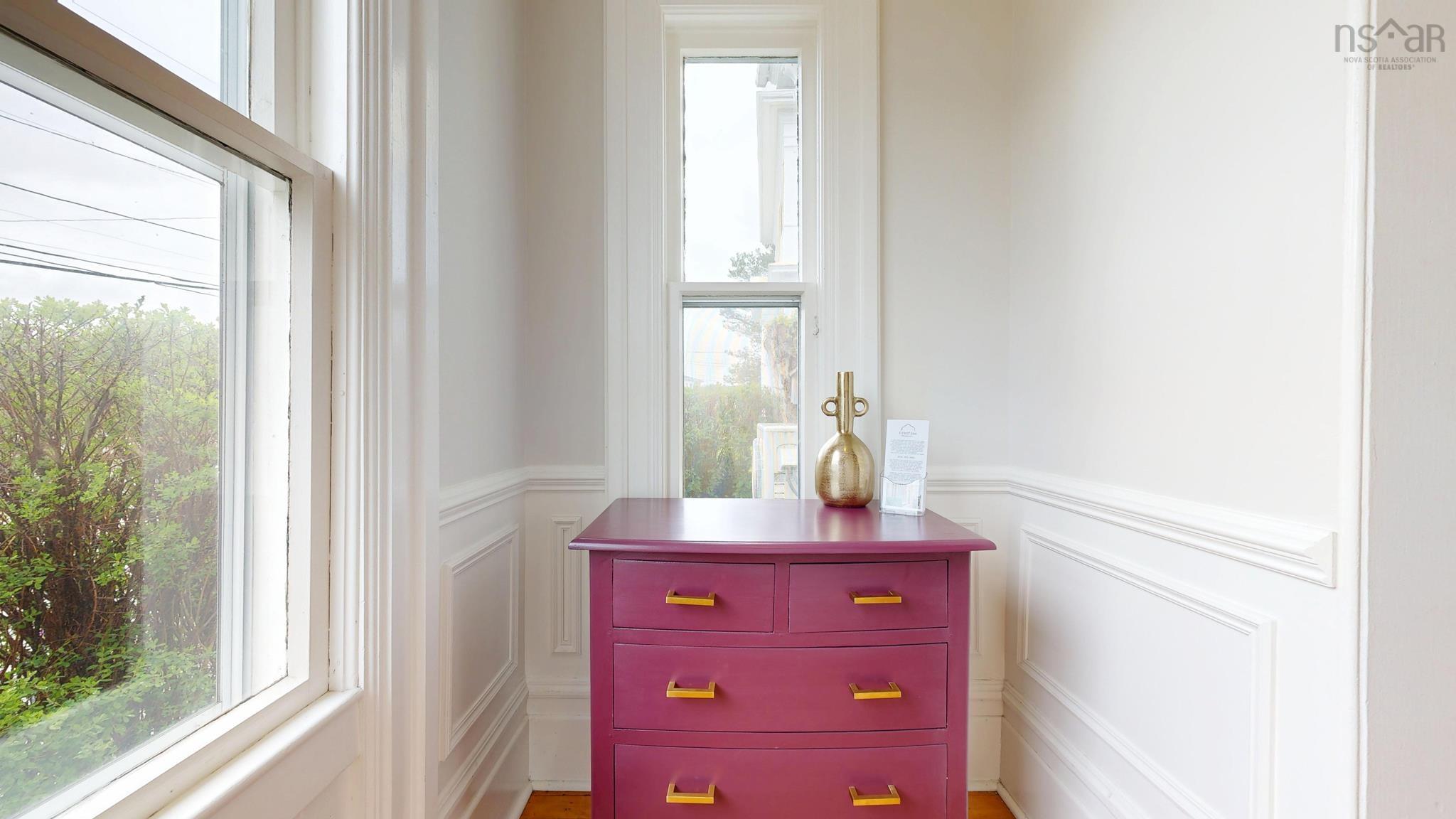 $1,200,000.00: 558 Main Street, Mahone Bay