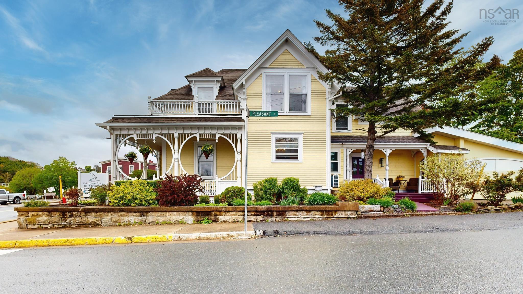 $1,200,000.00: 558 Main Street, Mahone Bay