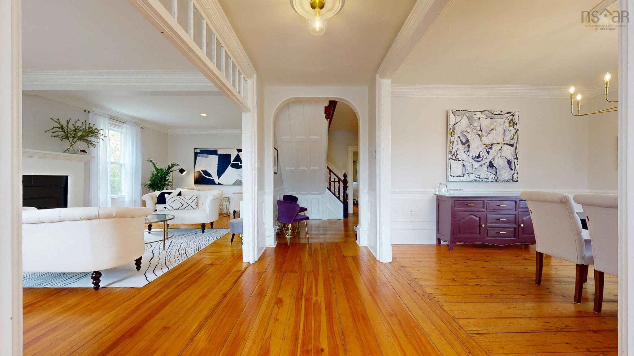 $1,200,000.00: 558 Main Street, Mahone Bay