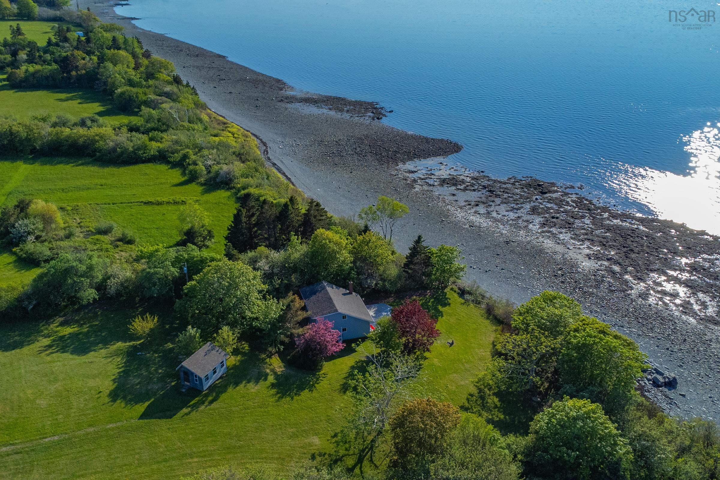 $476,900.00: 7215 Highway 101, Plympton