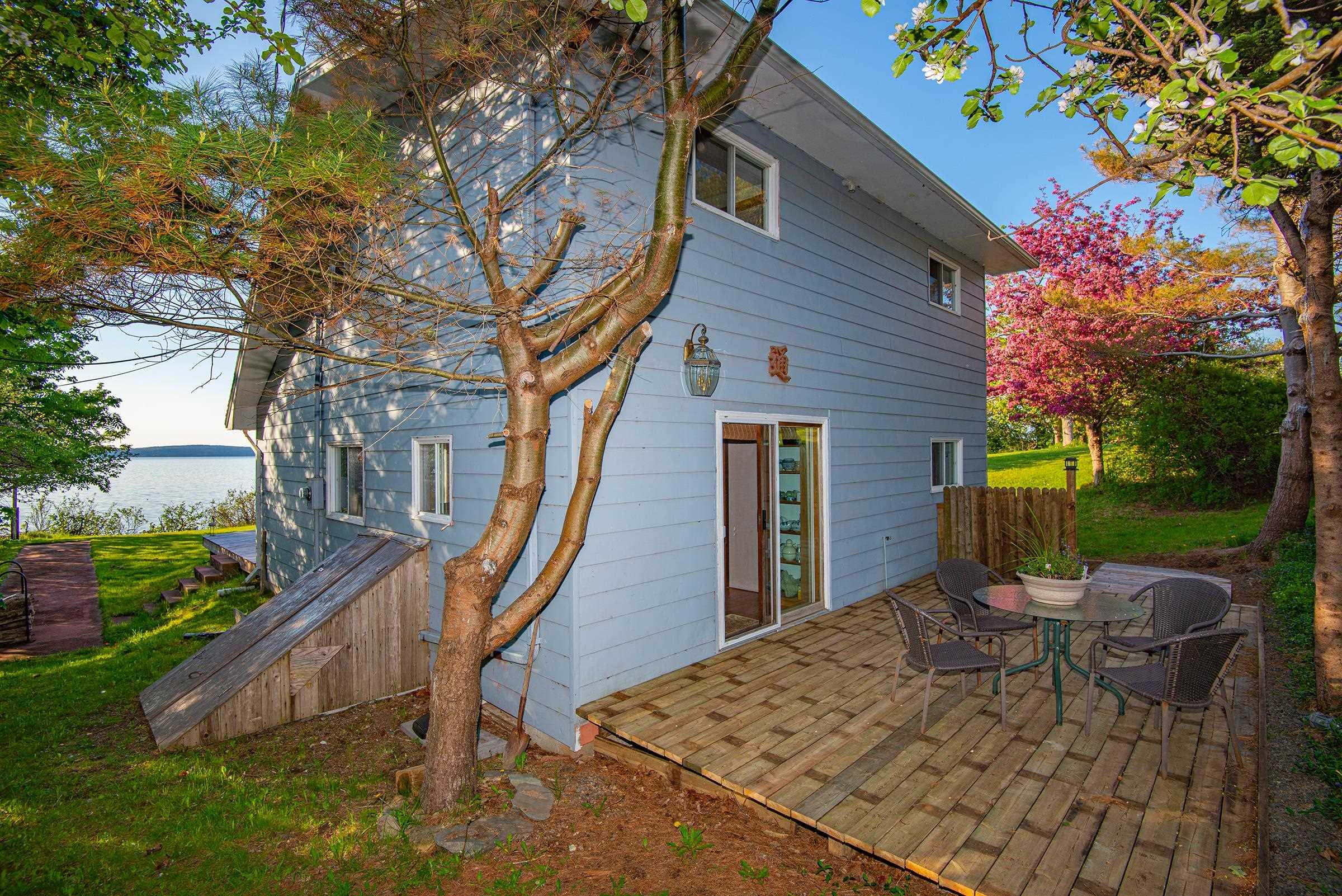 $476,900.00: 7215 Highway 101, Plympton