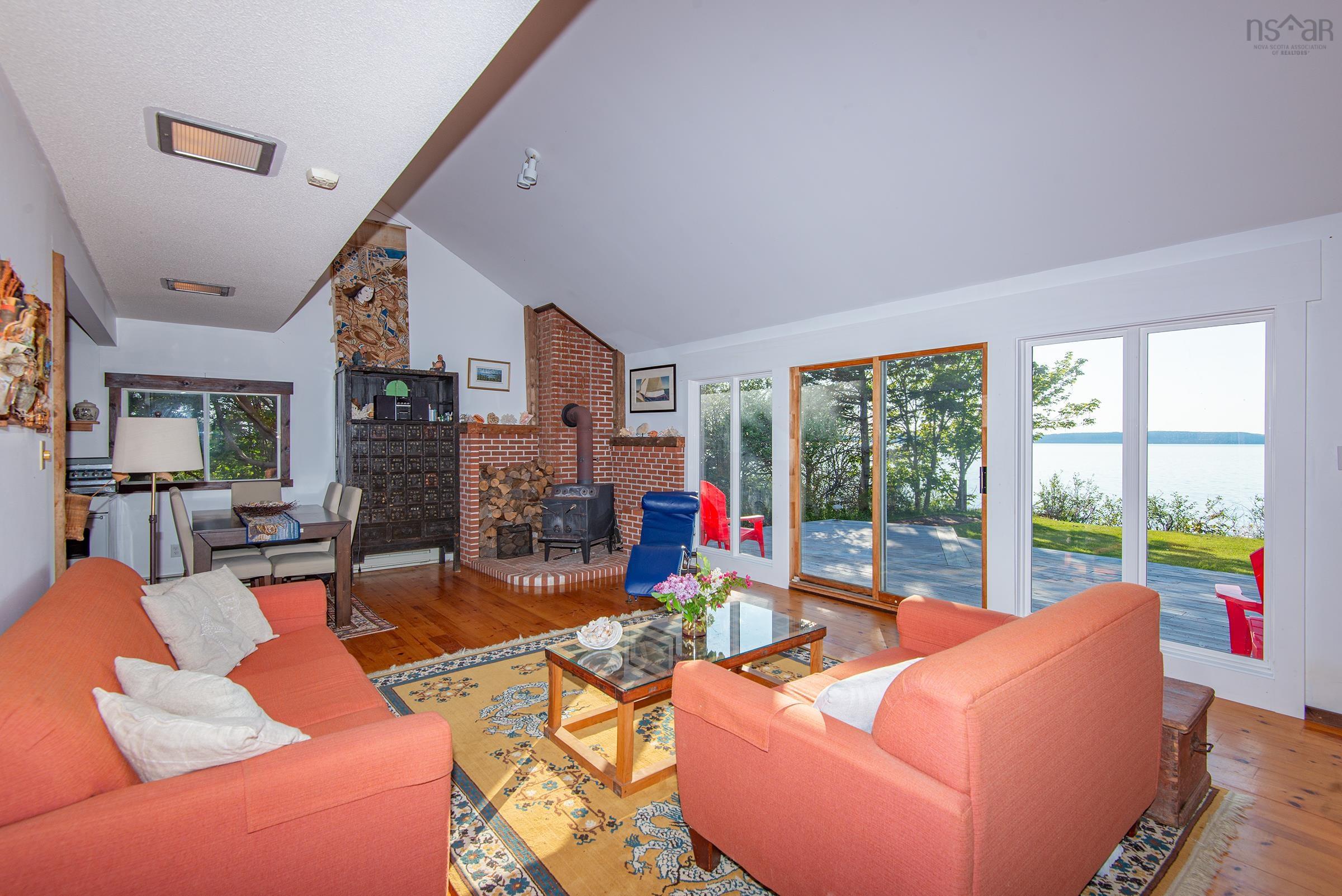 $476,900.00: 7215 Highway 101, Plympton