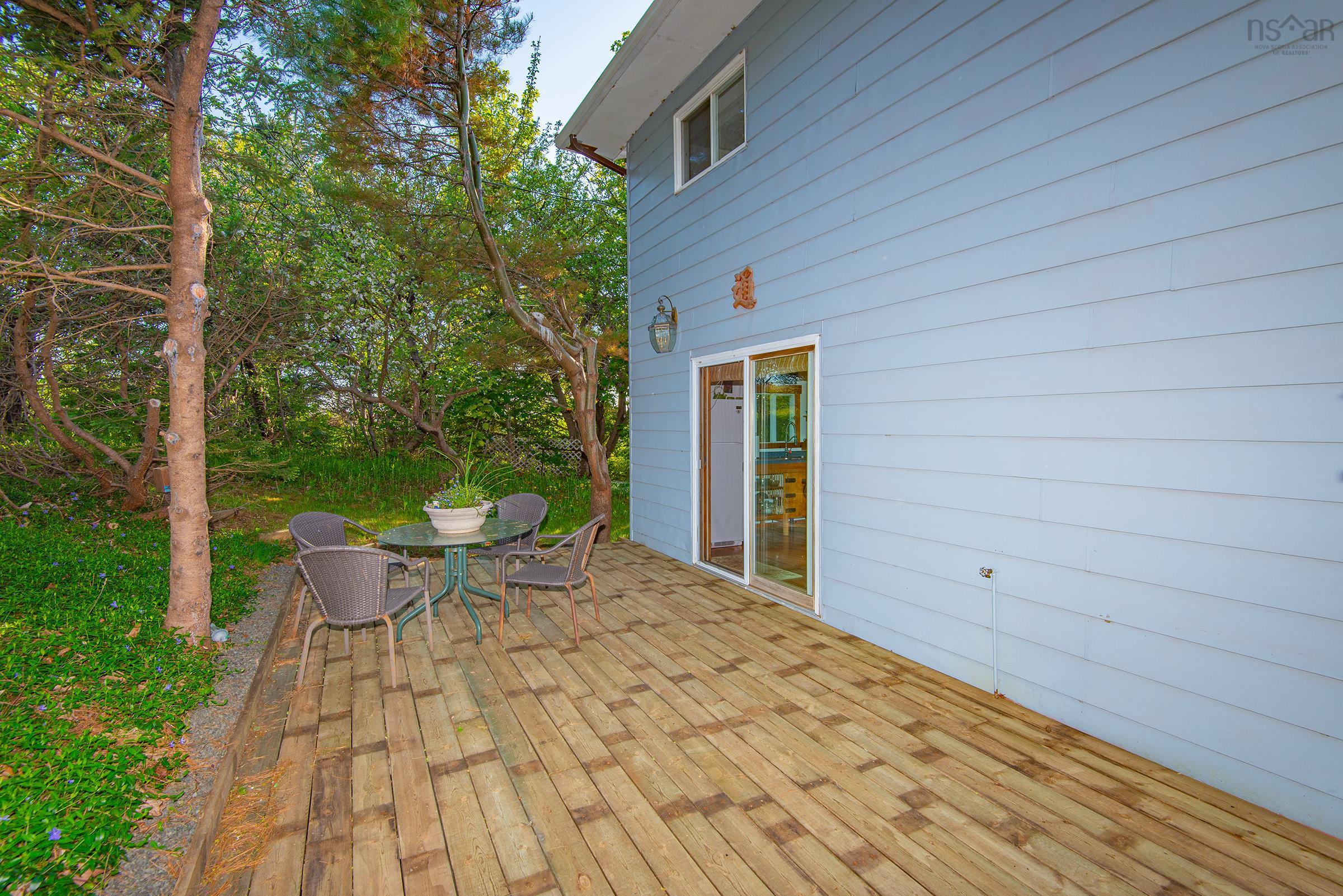 $476,900.00: 7215 Highway 101, Plympton