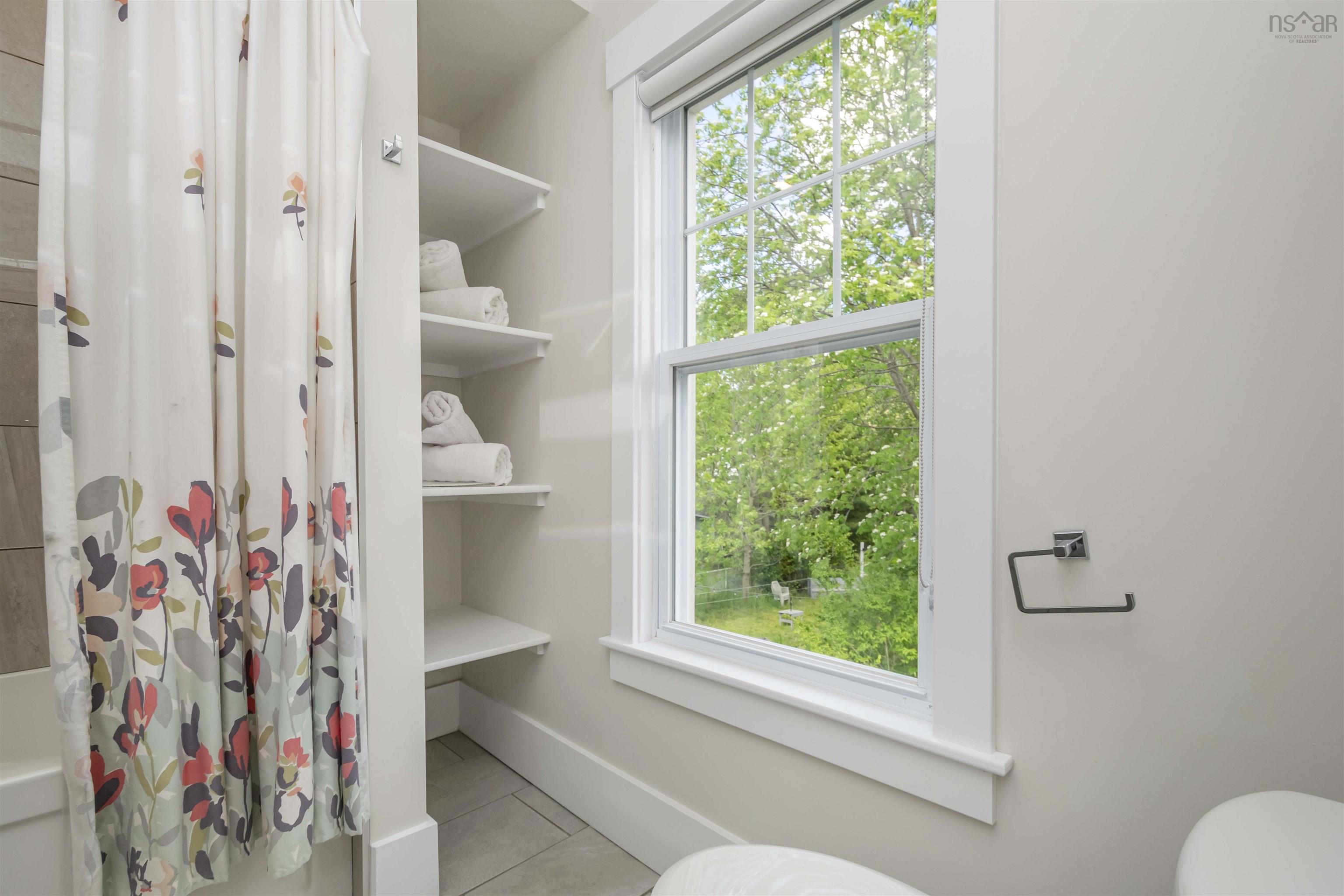 $599,900.00: 37 Prince Albert Road, Dartmouth