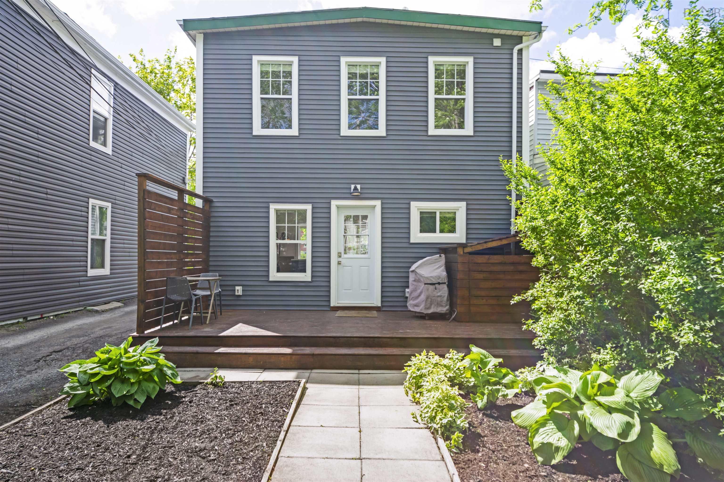 $599,900.00: 37 Prince Albert Road, Dartmouth
