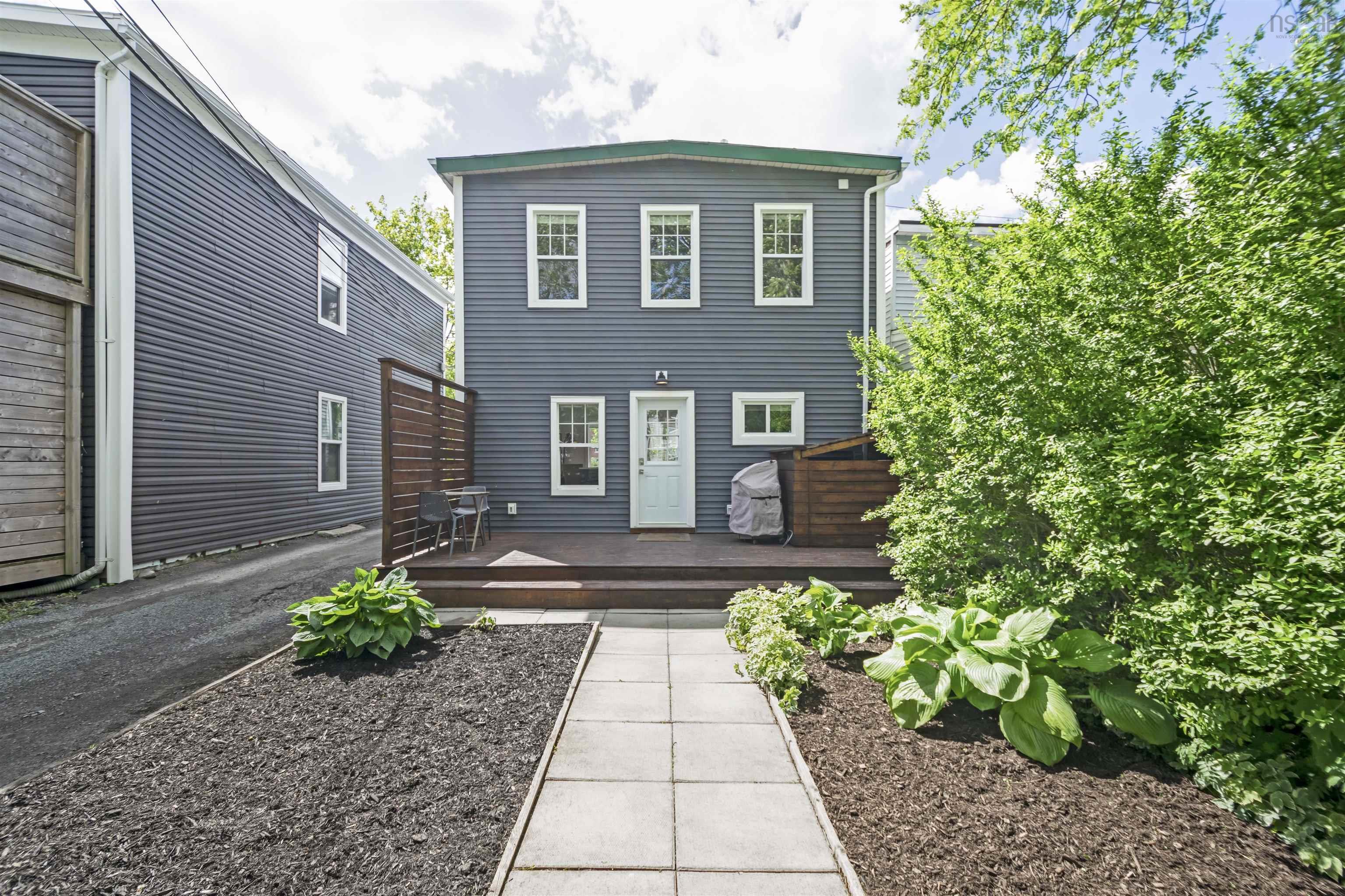 $599,900.00: 37 Prince Albert Road, Dartmouth