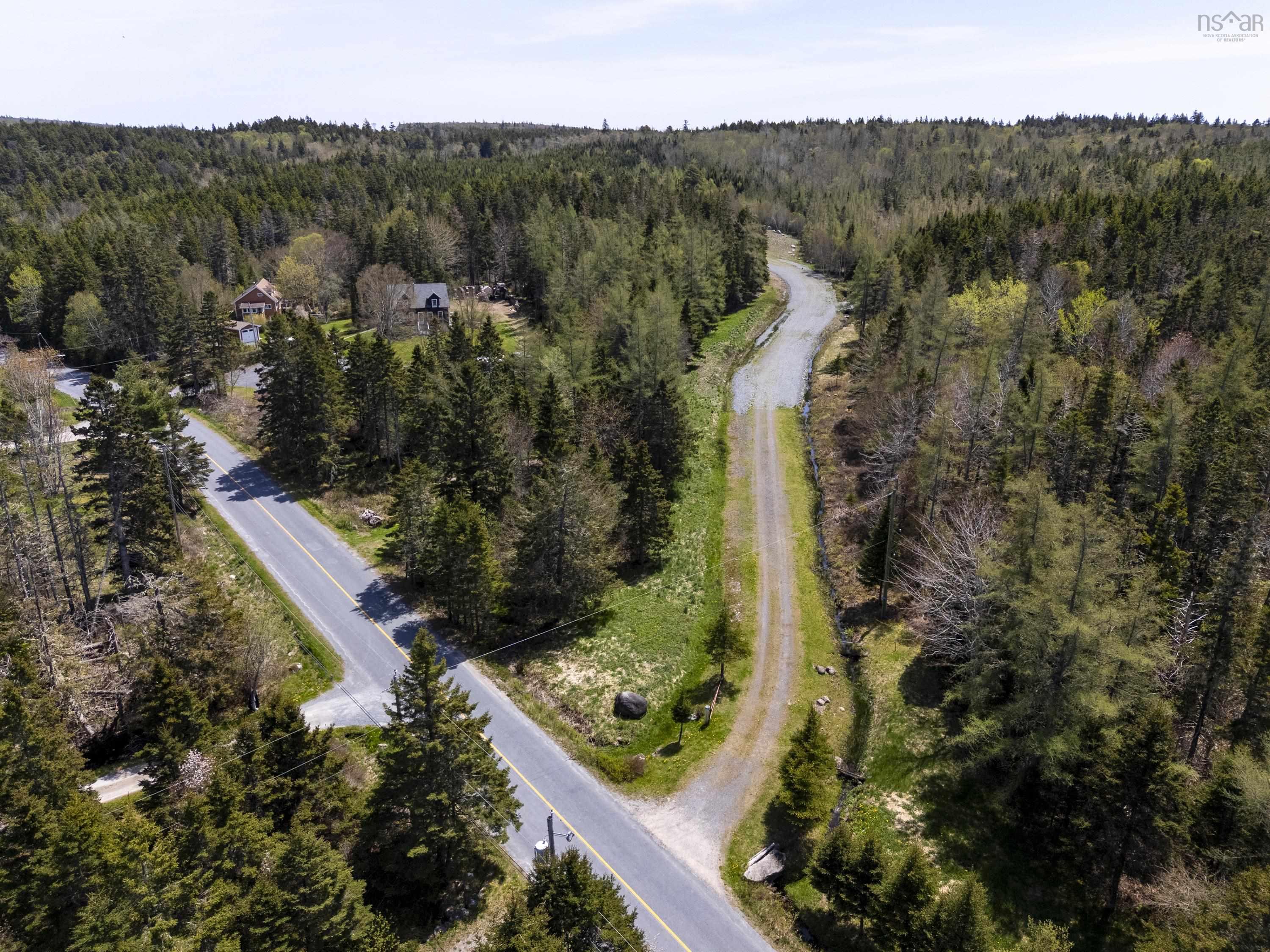$950,000.00: 2-B 91 Old Halifax Road, Glen Haven
