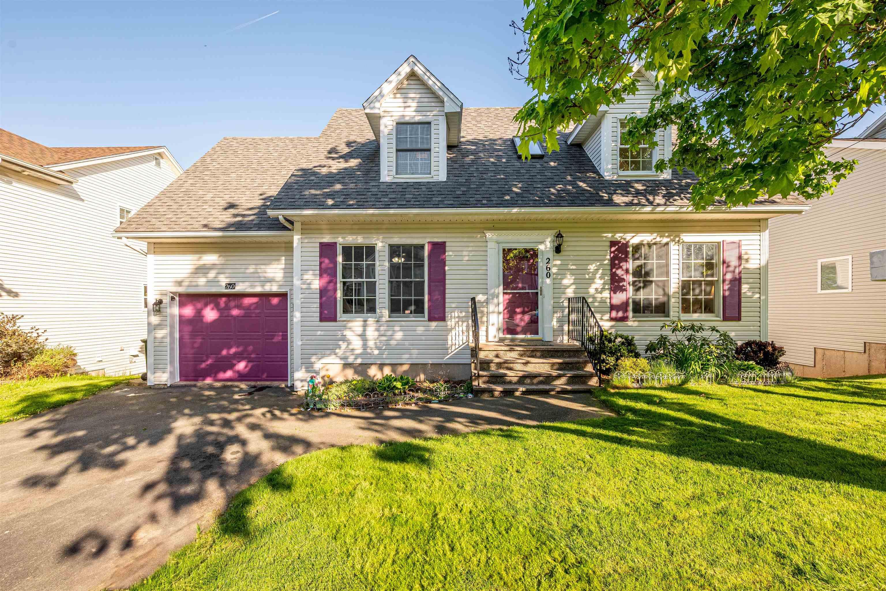 $749,000.00: 260 Nottingham Street, Bedford