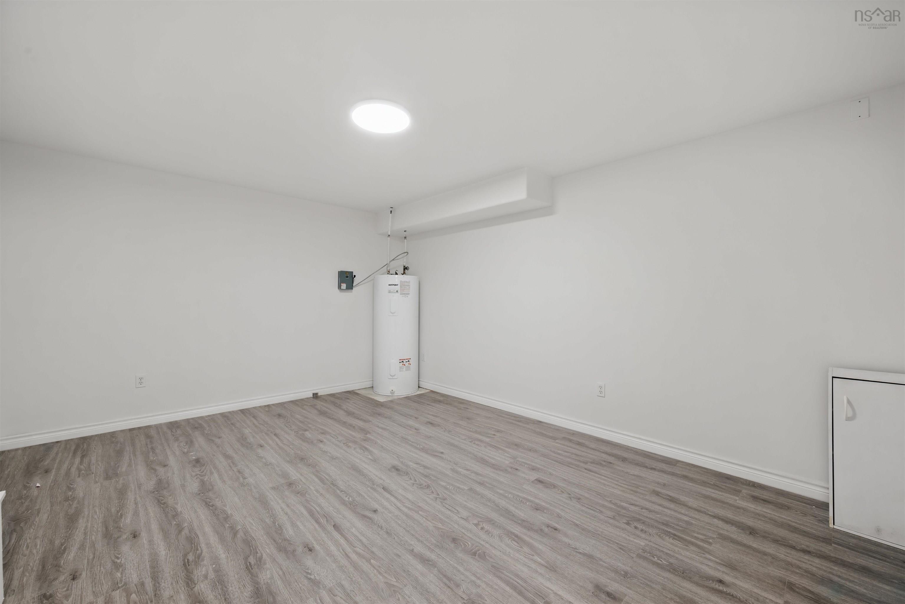 $749,000.00: 260 Nottingham Street, Bedford