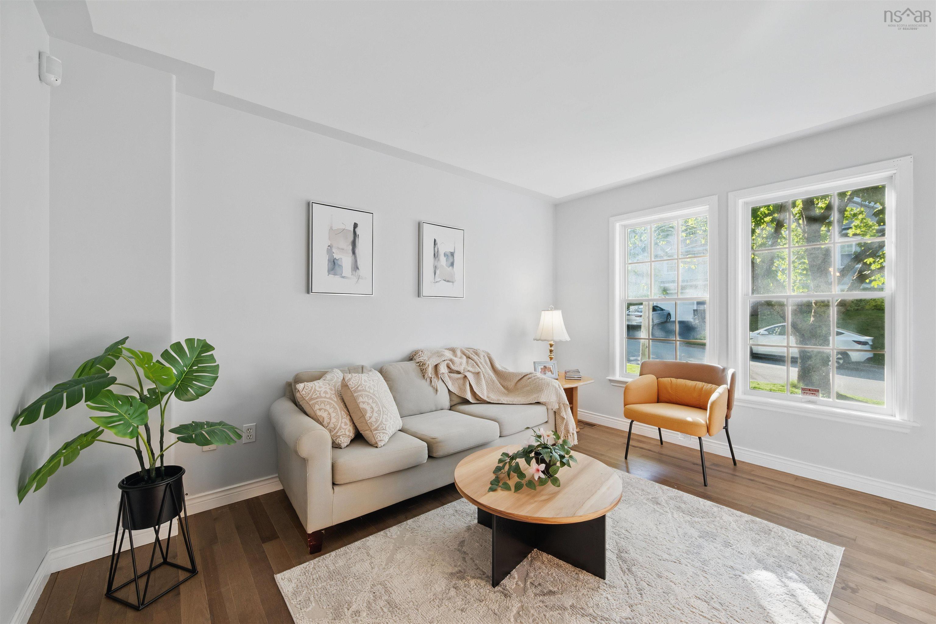 $749,000.00: 260 Nottingham Street, Bedford