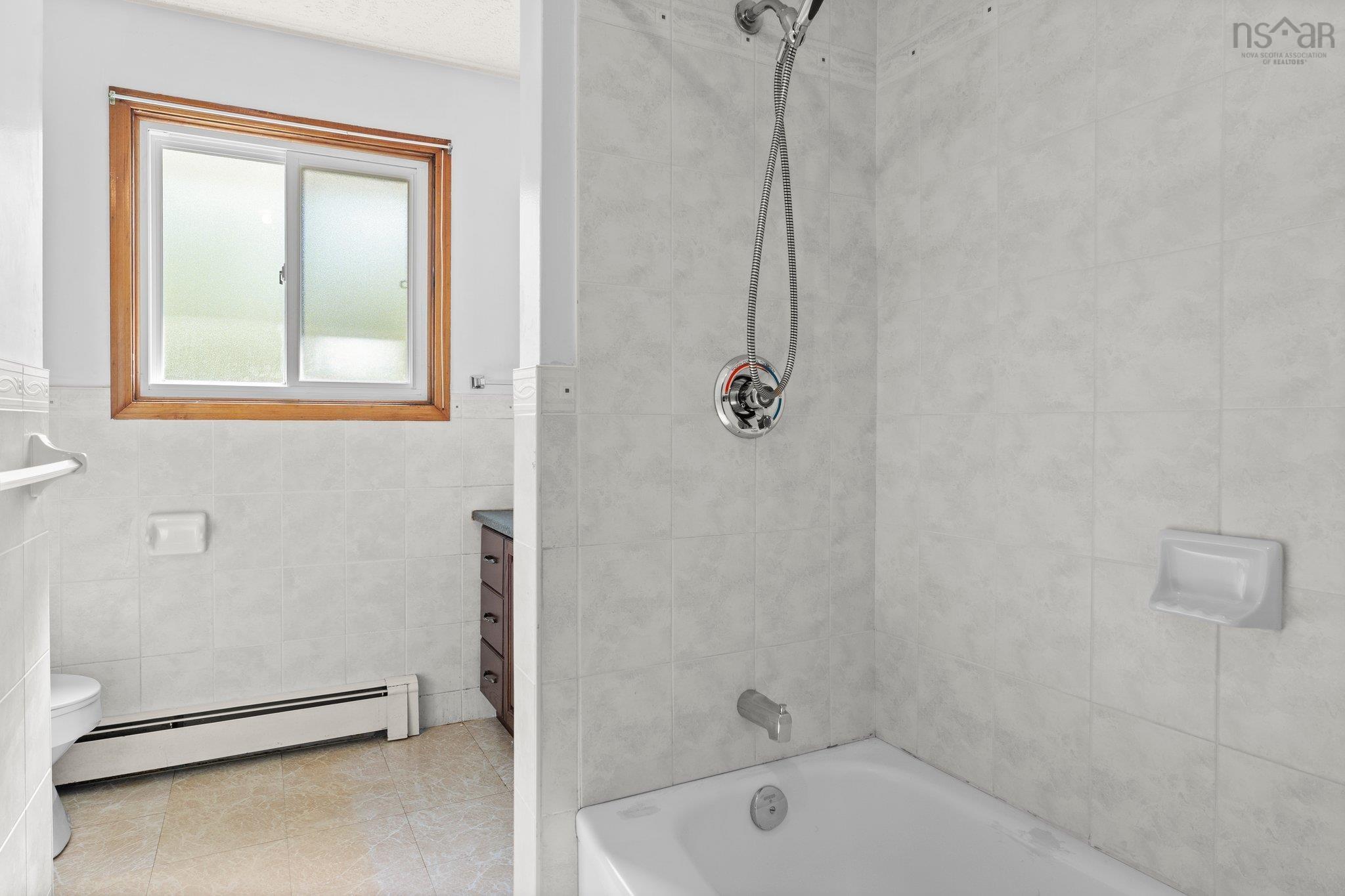 $539,000.00: 5 & 7 Kingsmere Court, Halifax