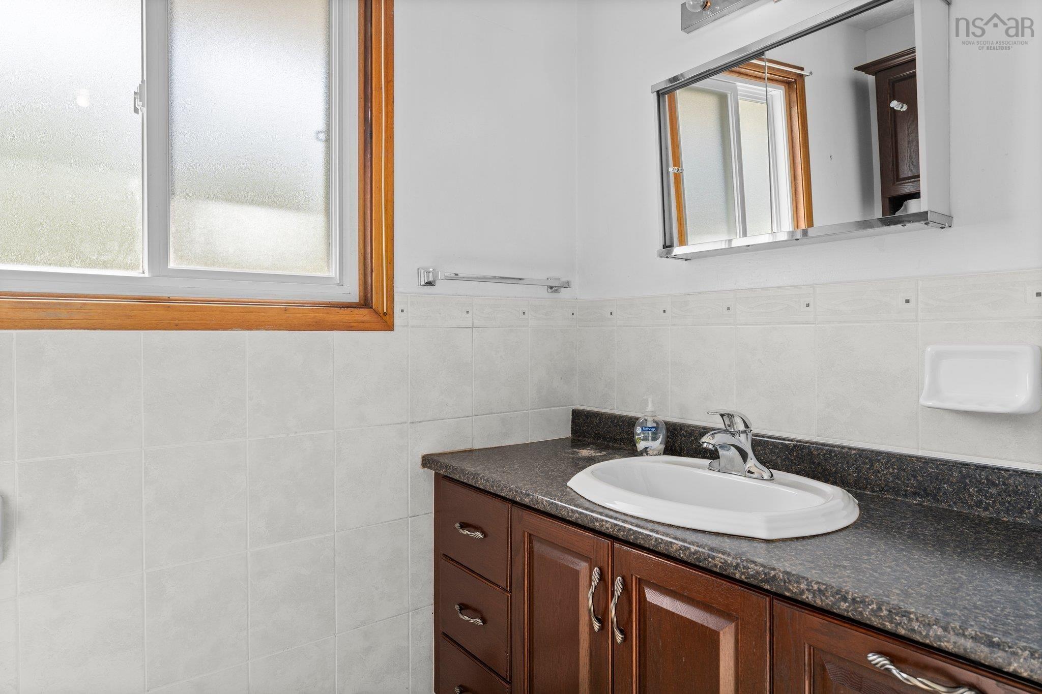 $539,000.00: 5 & 7 Kingsmere Court, Halifax
