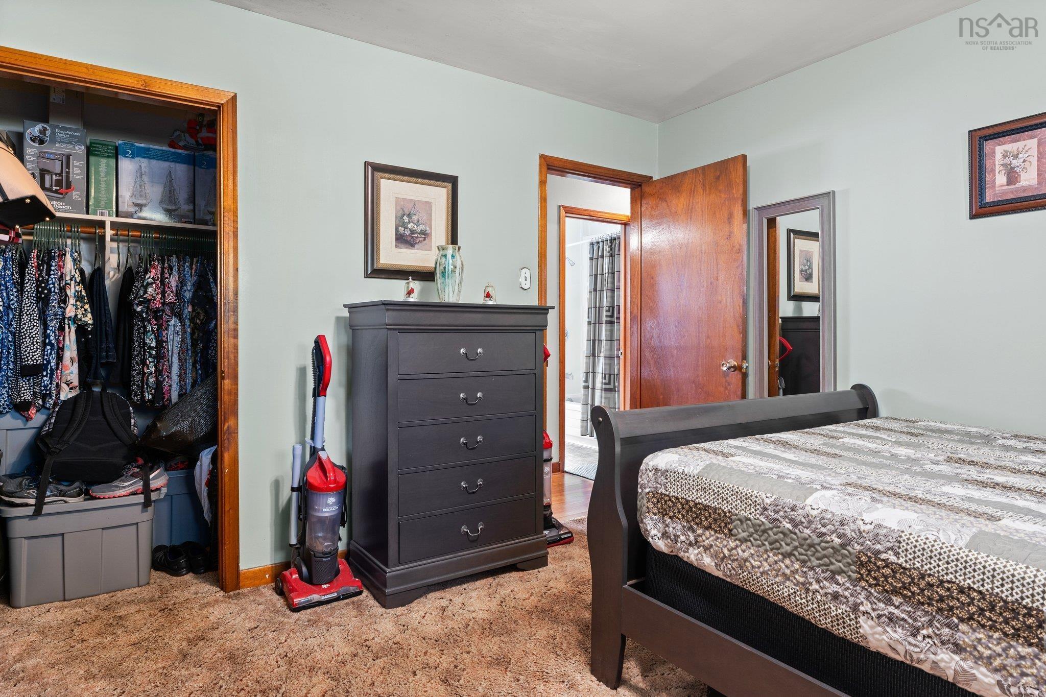 $539,000.00: 5 & 7 Kingsmere Court, Halifax