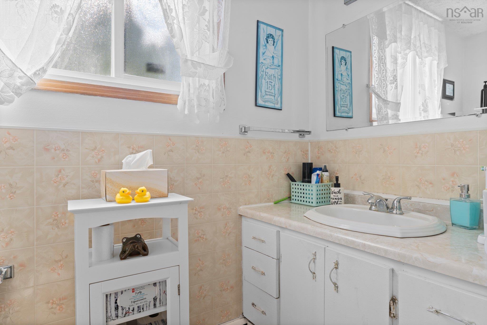 $539,000.00: 5 & 7 Kingsmere Court, Halifax