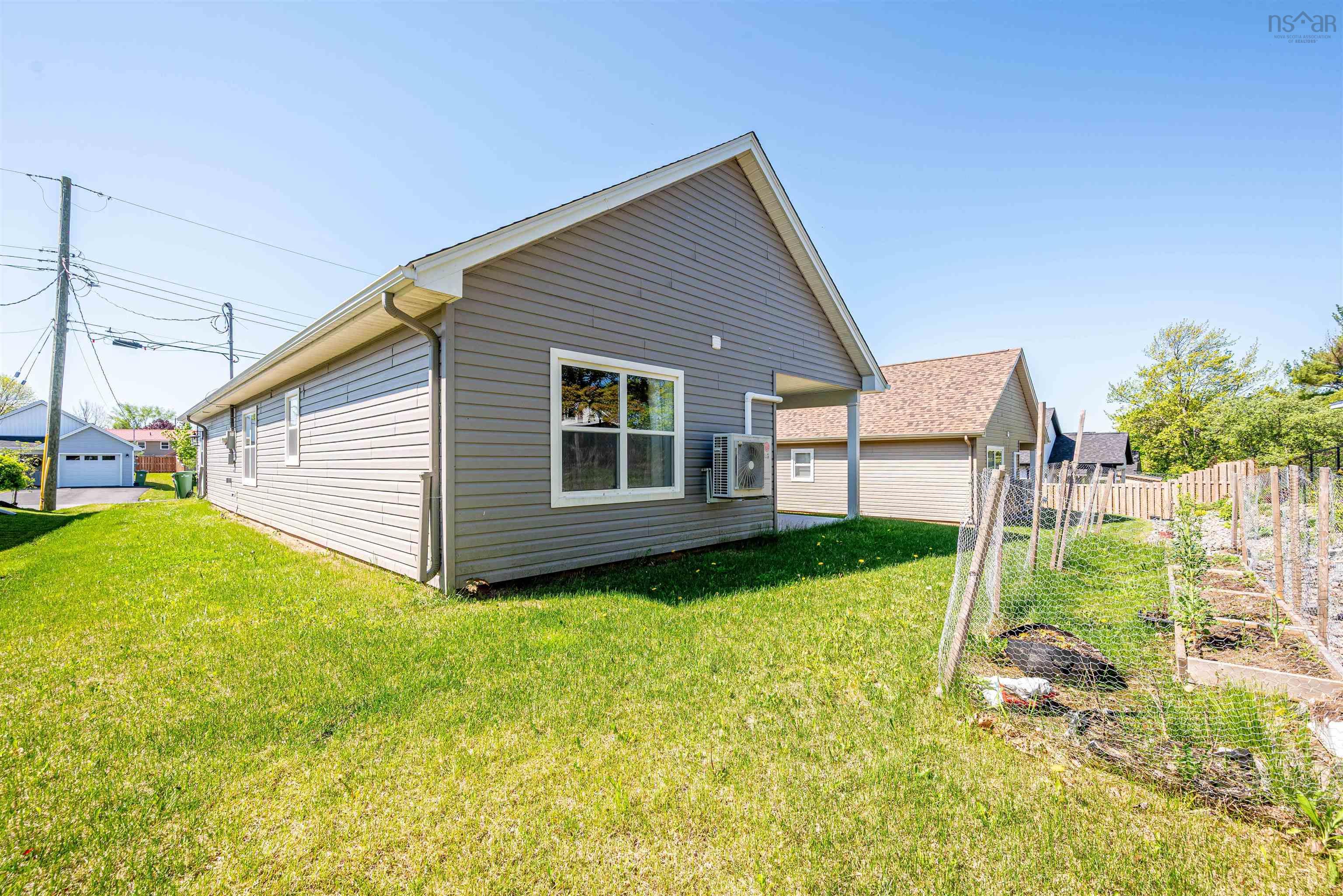 $399,900.00: 31 Ruby
