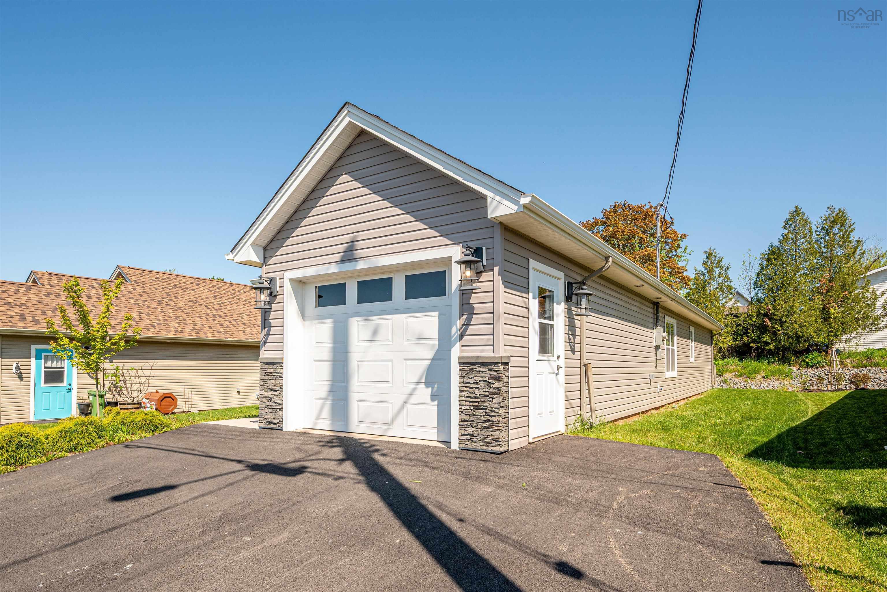 $399,900.00: 31 Ruby