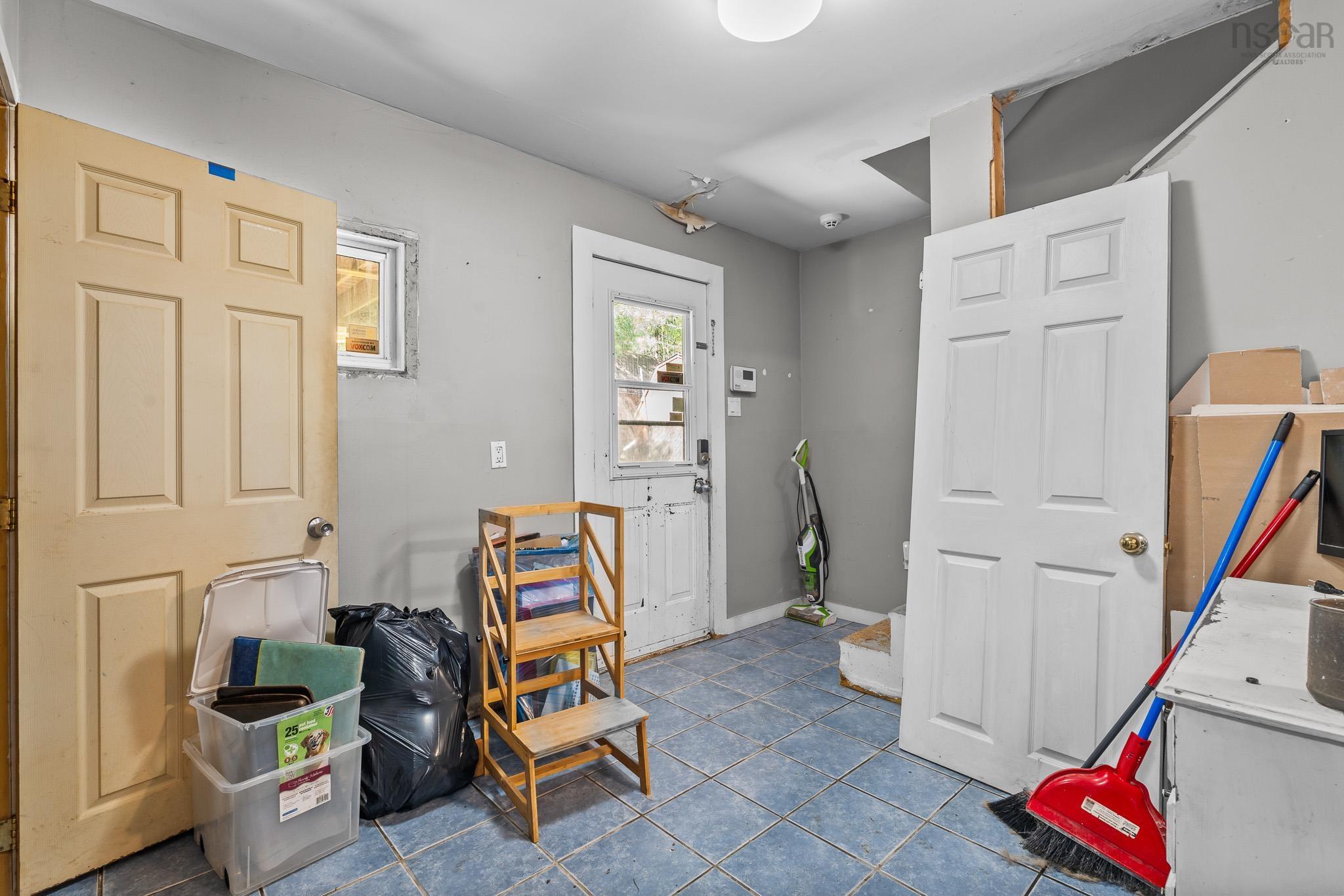 $299,900.00: 575 Herring Cove Road, Spryfield