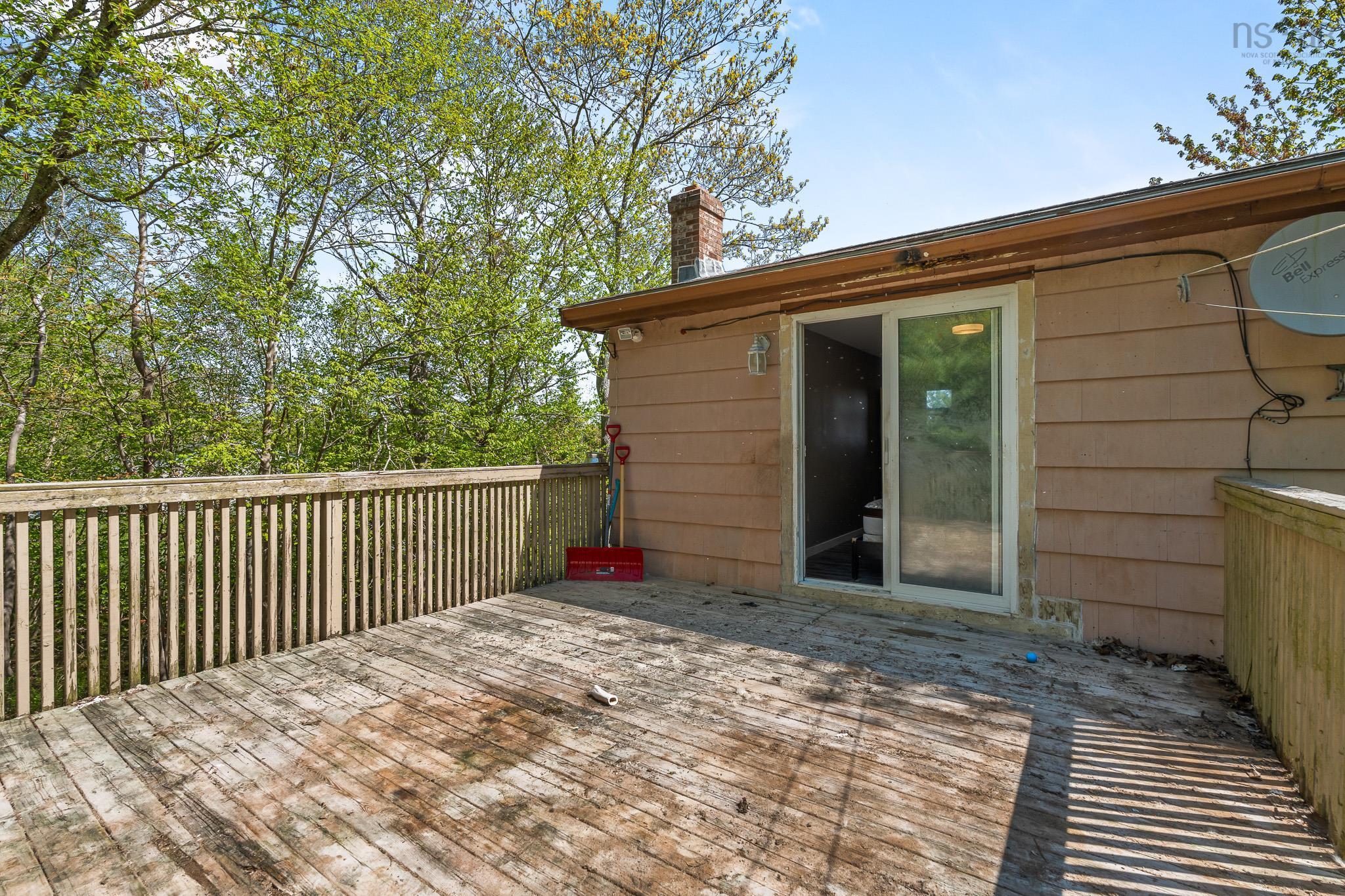 $299,900.00: 575 Herring Cove Road, Spryfield