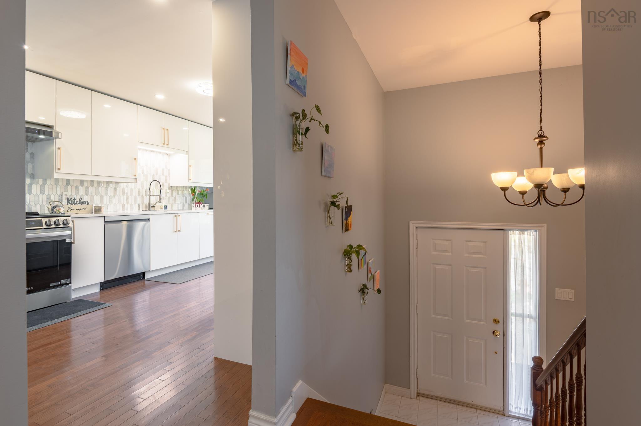 $575,000.00: 23 Moss Court, Halifax