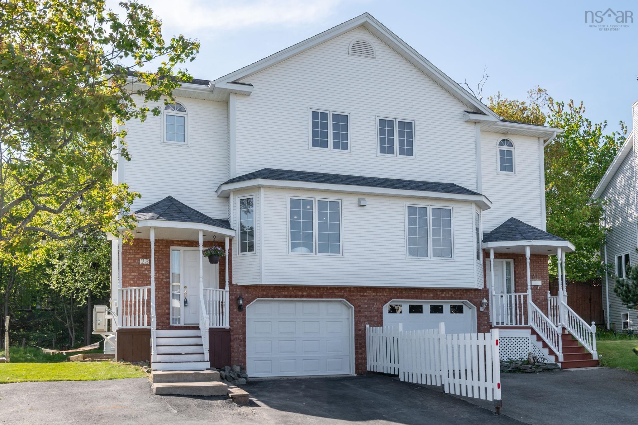 $575,000.00: 23 Moss Court, Halifax