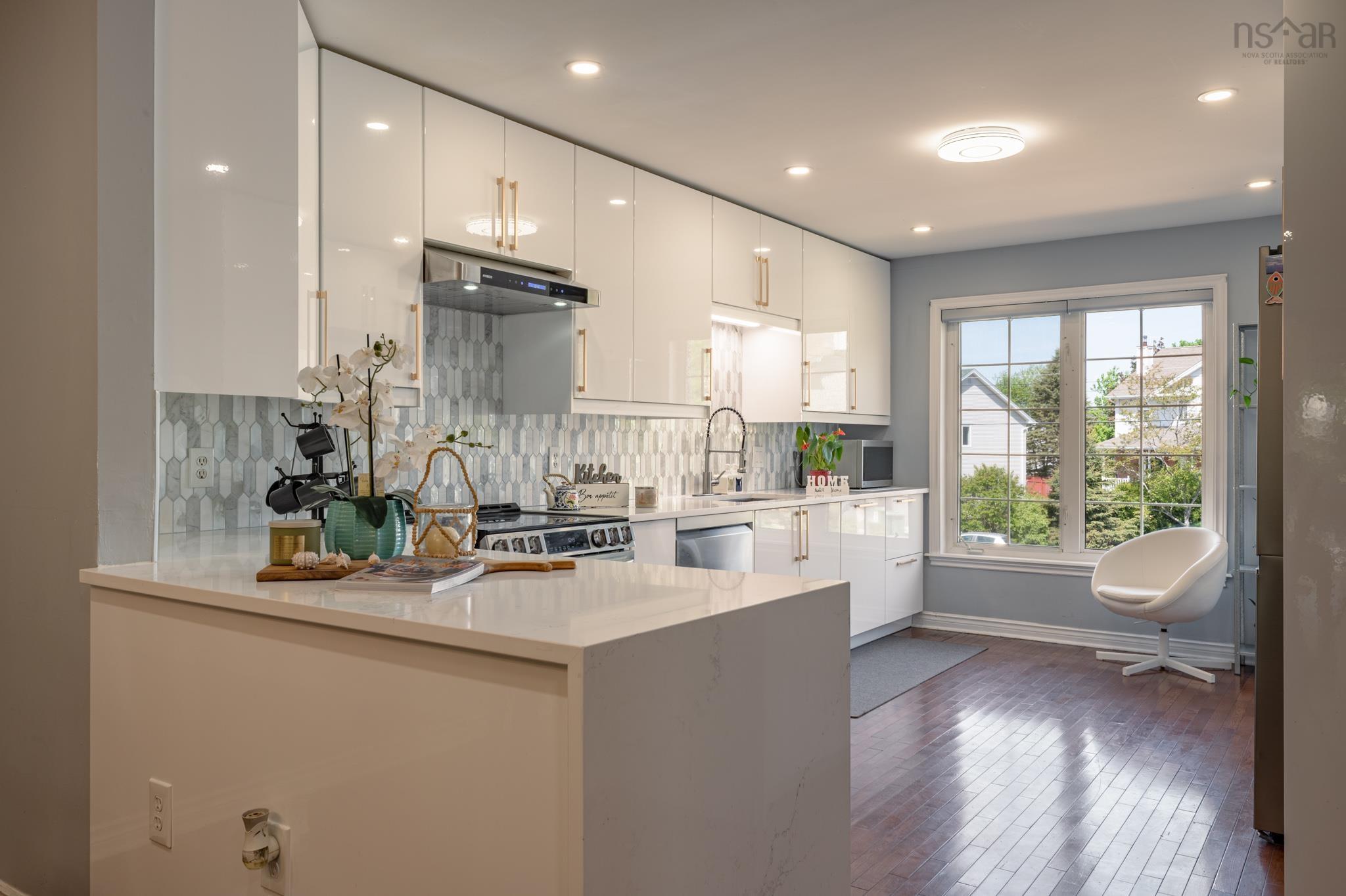 $575,000.00: 23 Moss Court, Halifax