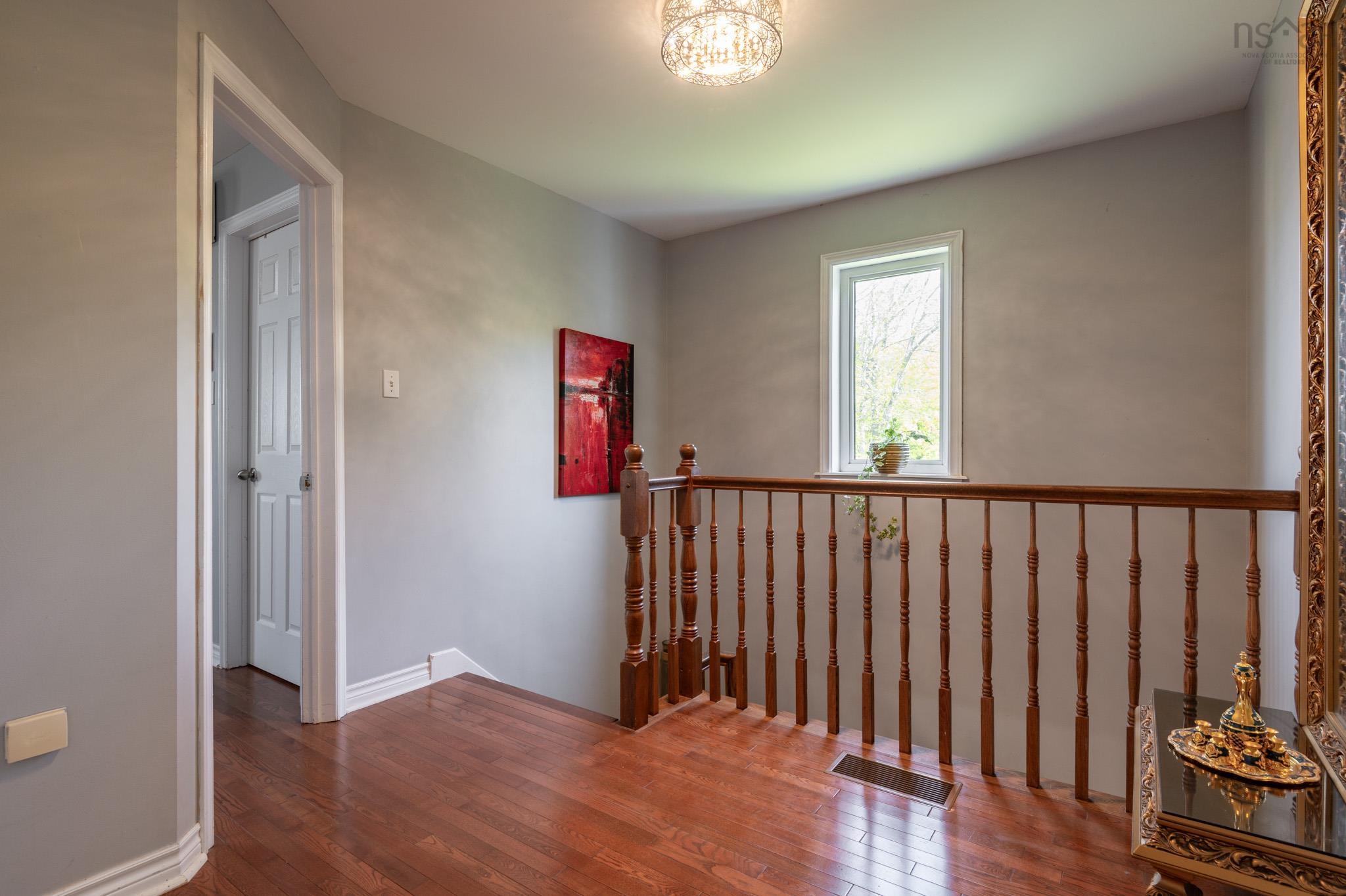 $575,000.00: 23 Moss Court, Halifax