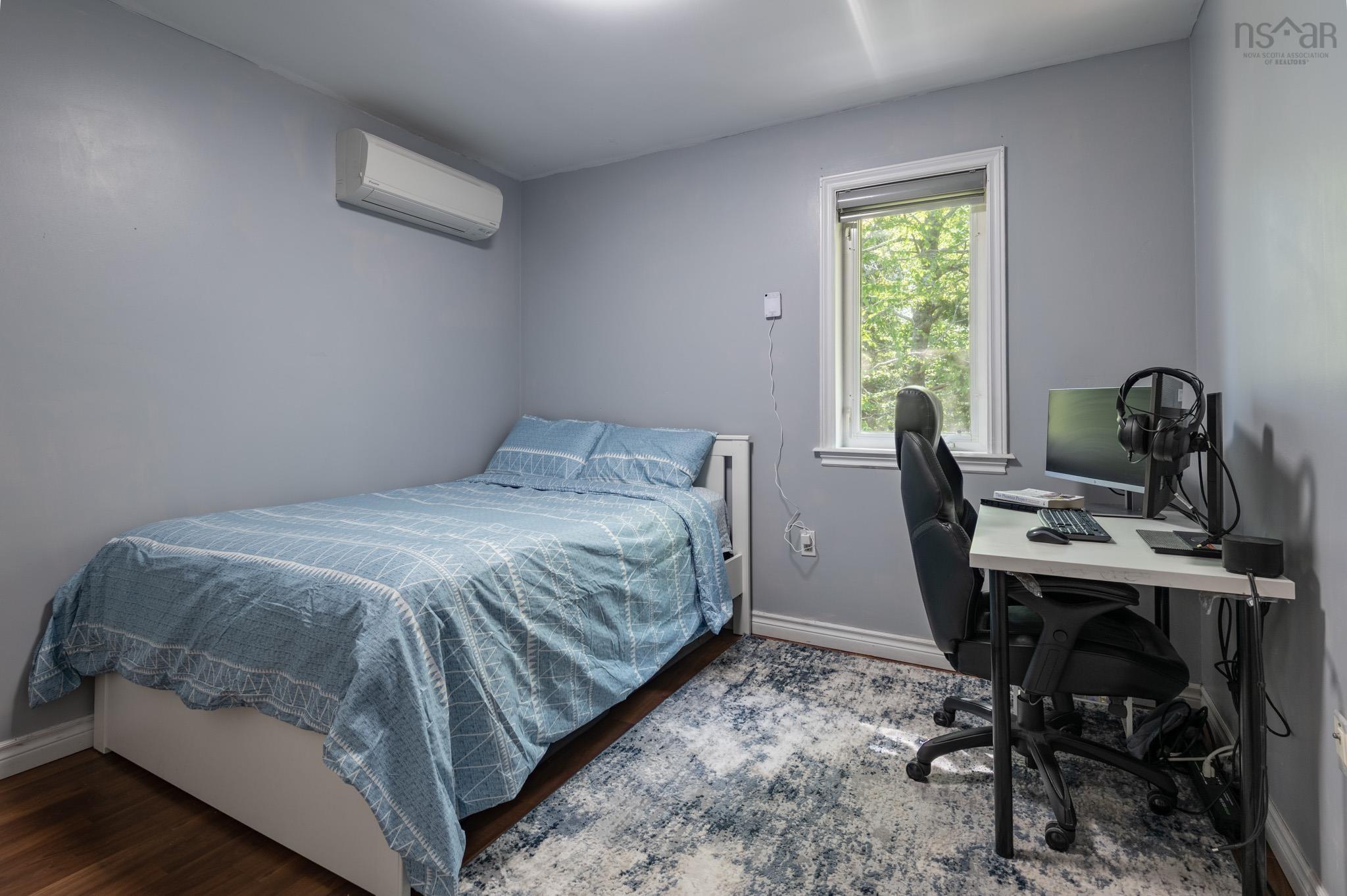 $575,000.00: 23 Moss Court, Halifax