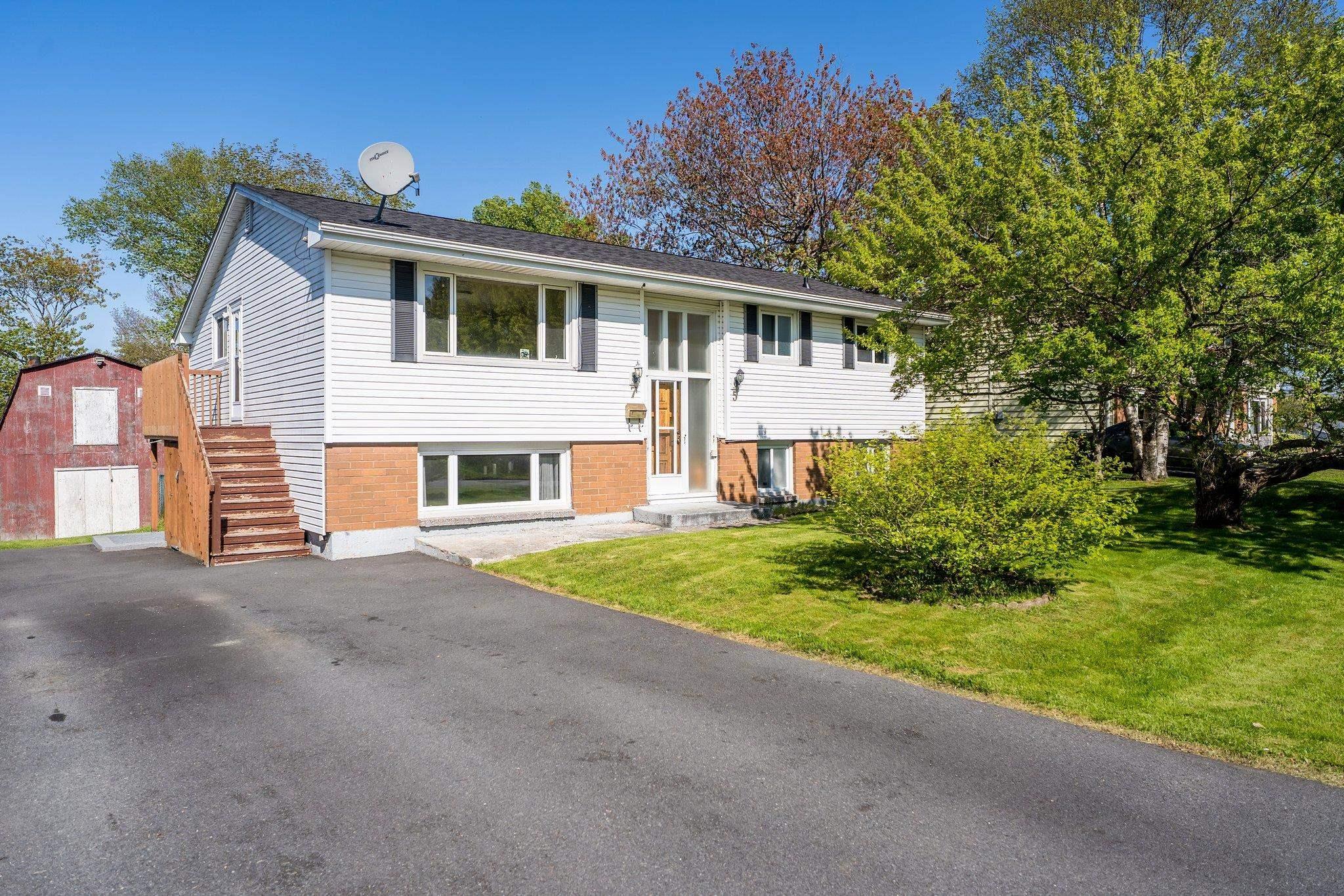 $539,000.00: 5 & 7 Kingsmere Court, Halifax