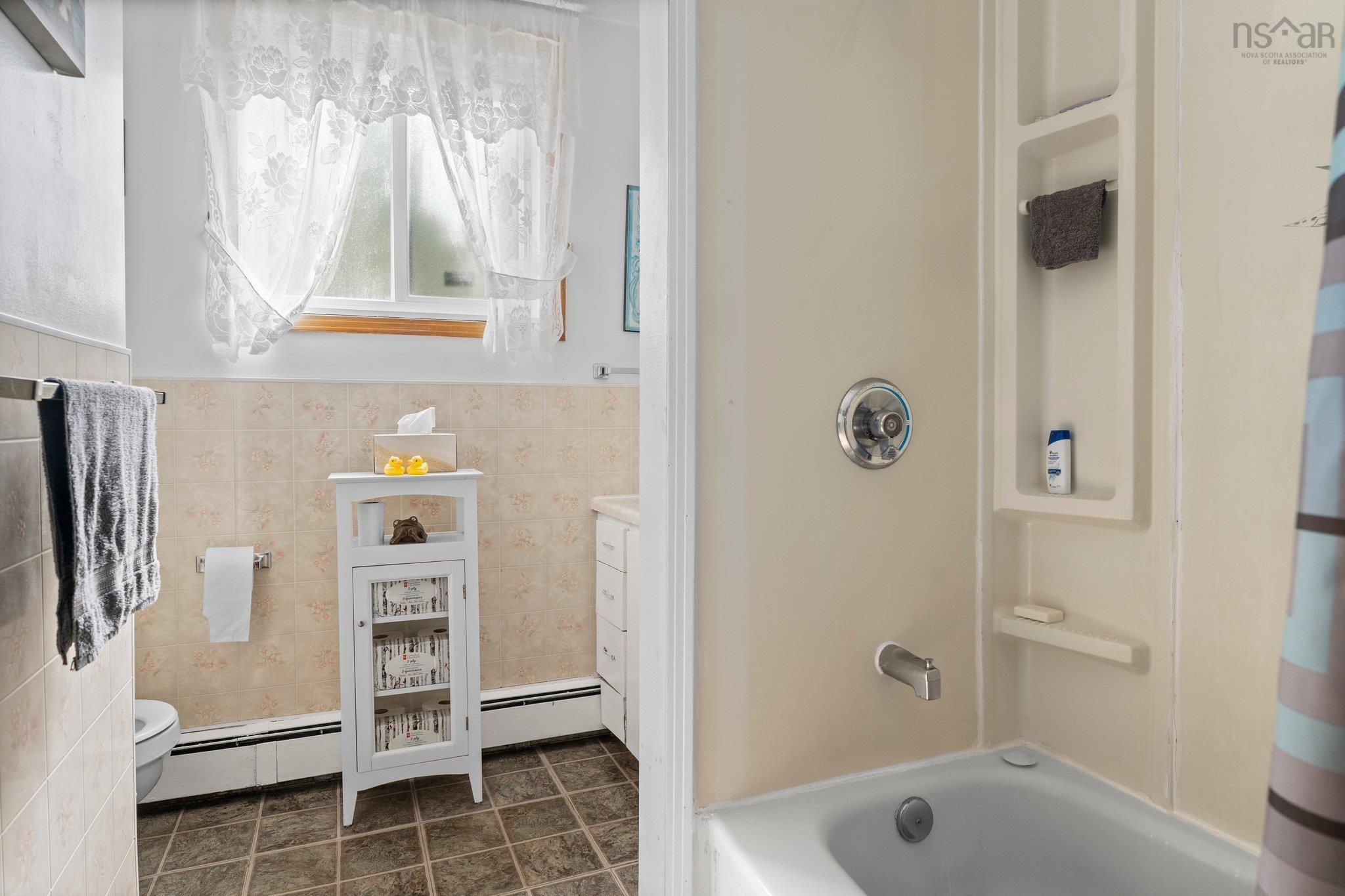 $539,000.00: 5 & 7 Kingsmere Court, Halifax