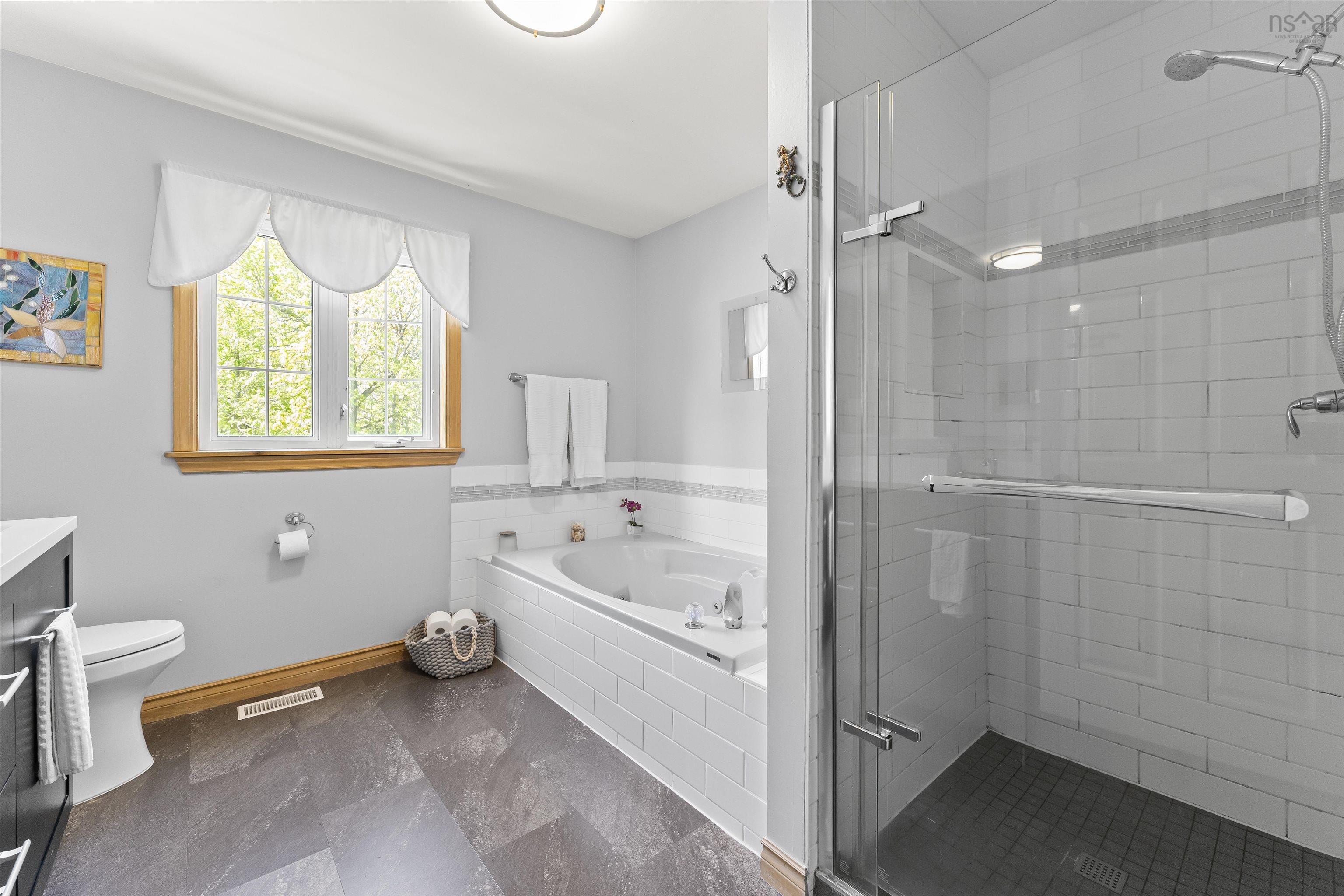 $694,500.00: 19 Hudson Drive, Windsor Junction