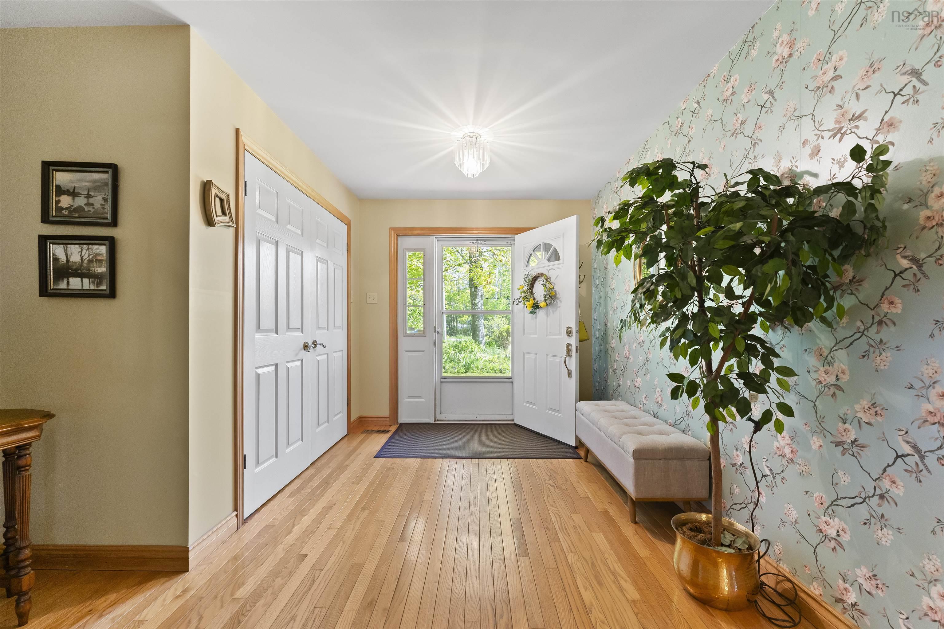 $694,500.00: 19 Hudson Drive, Windsor Junction