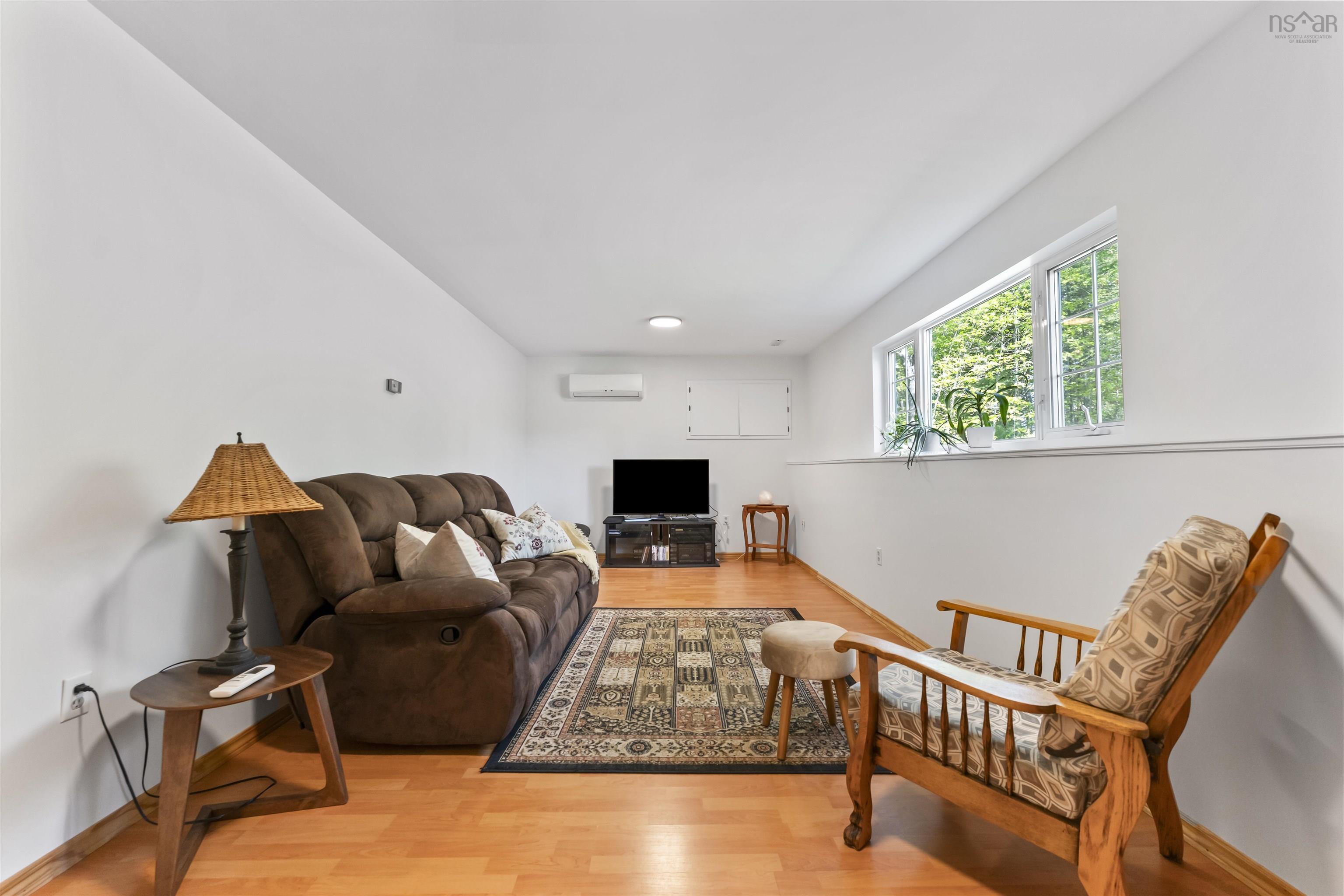 $694,500.00: 19 Hudson Drive, Windsor Junction