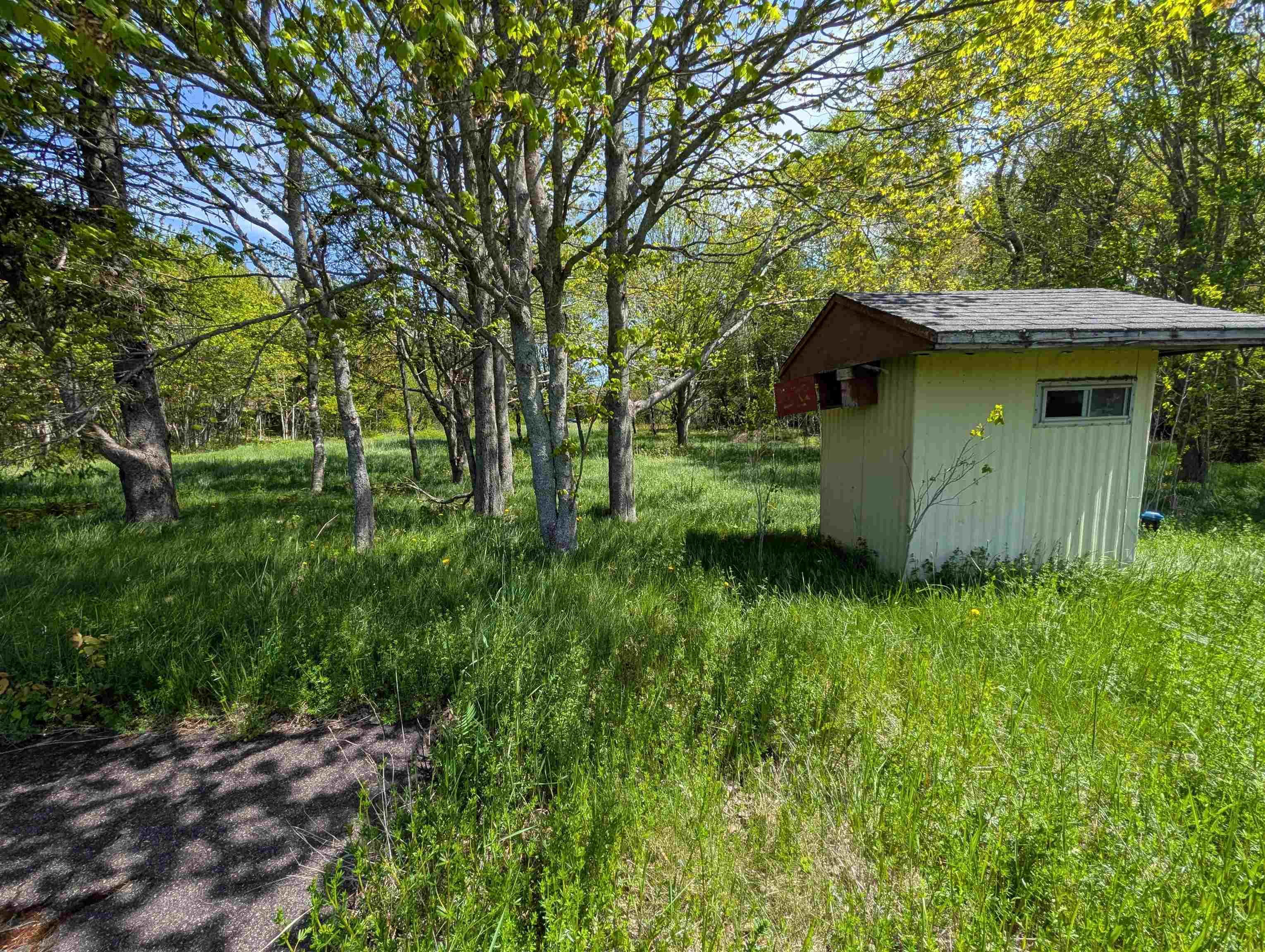 $349,900.00: 186 Fox Ranch Road, East Amherst