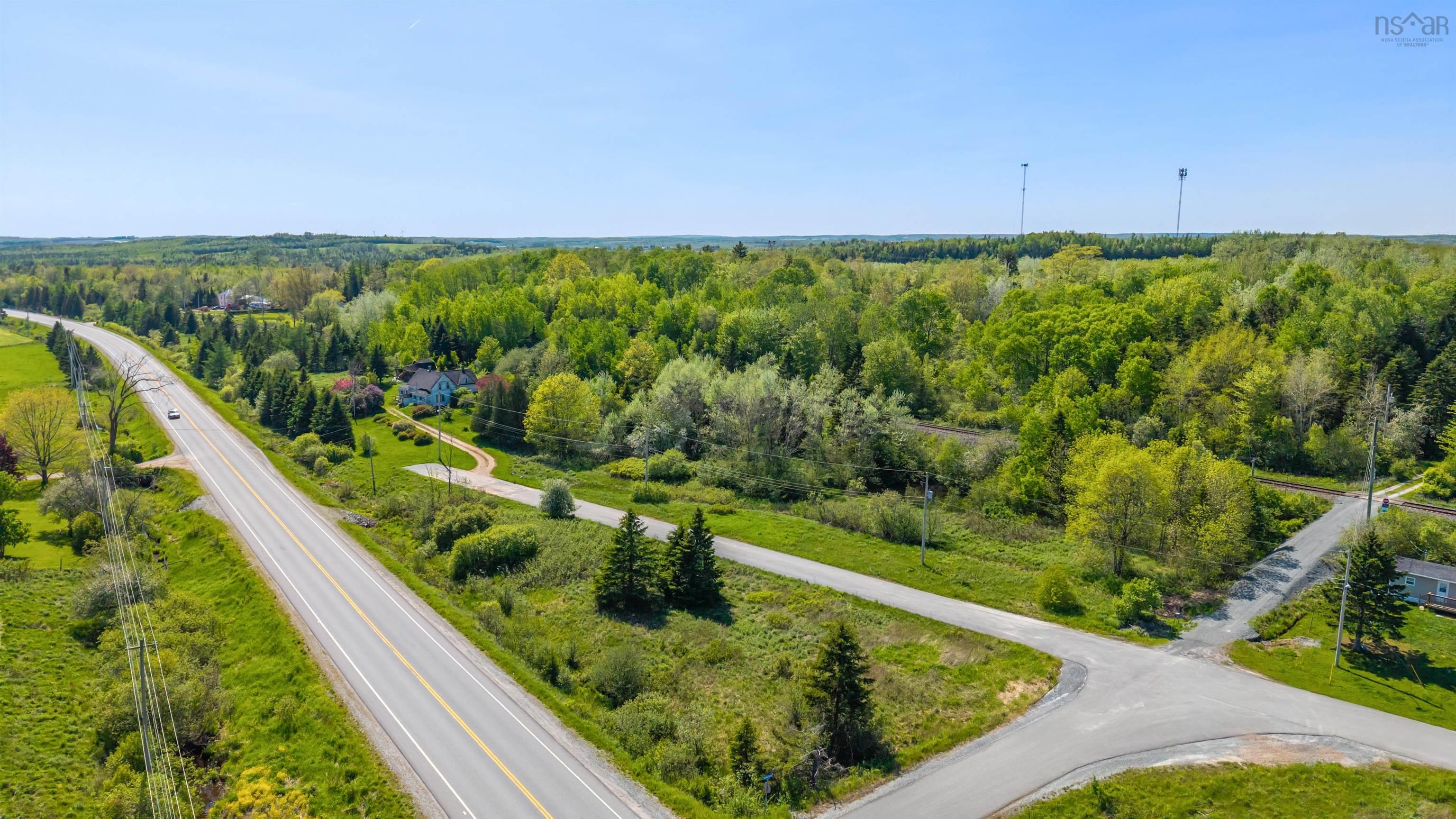 $135,000.00: 2 George Street Extension, Stewiacke