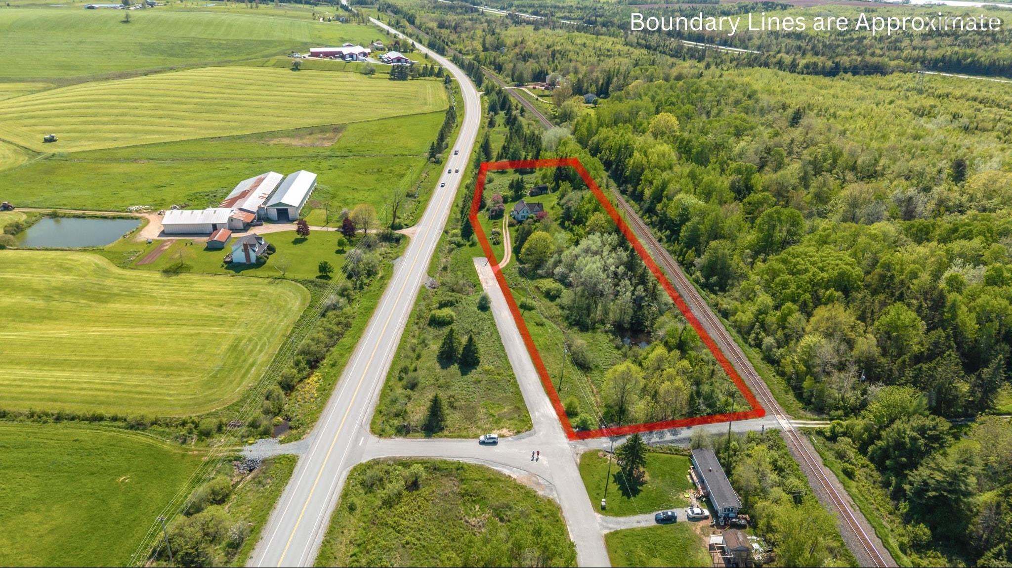 $135,000.00: 2 George Street Extension, Stewiacke