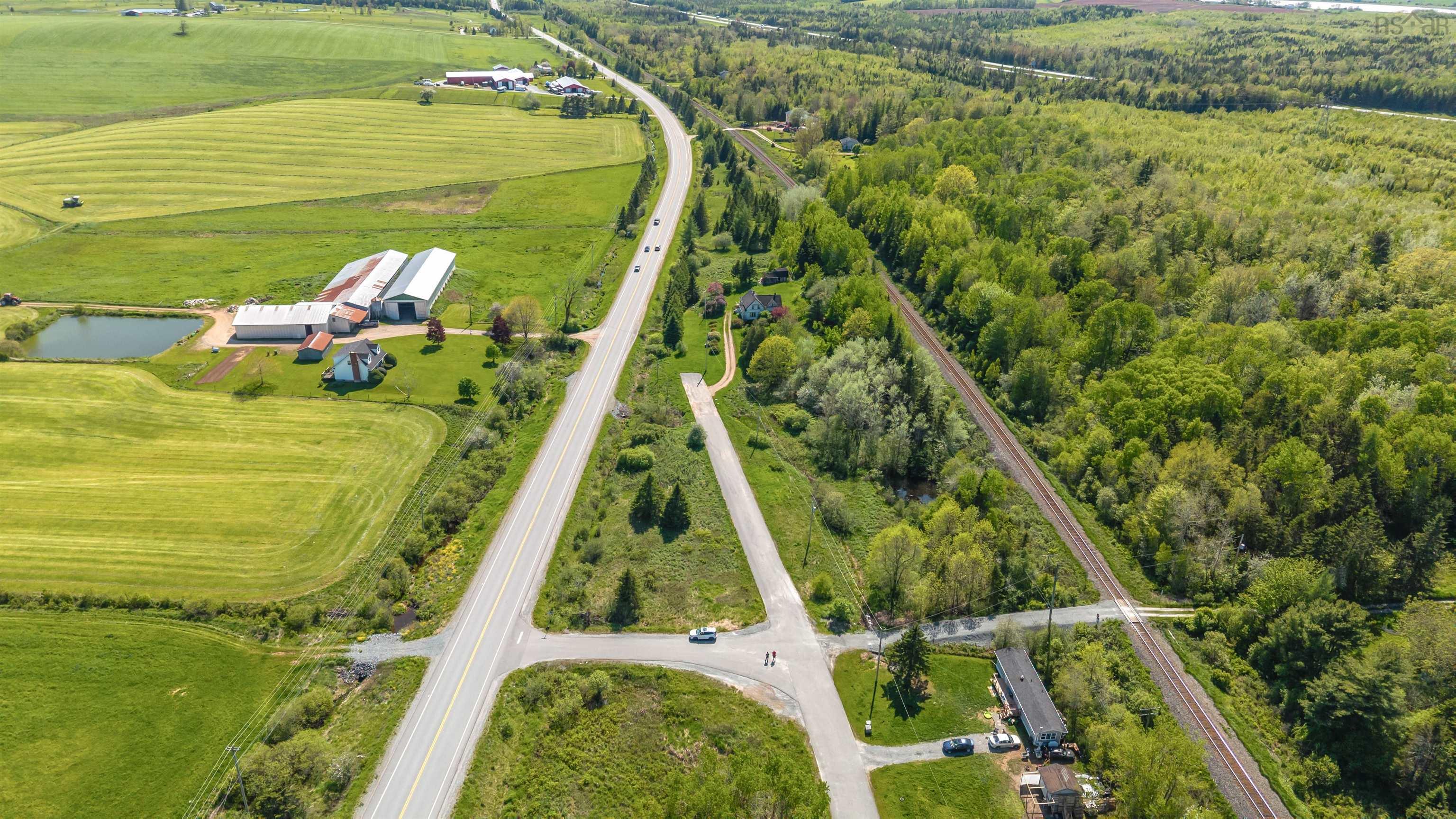 $135,000.00: 2 George Street Extension, Stewiacke
