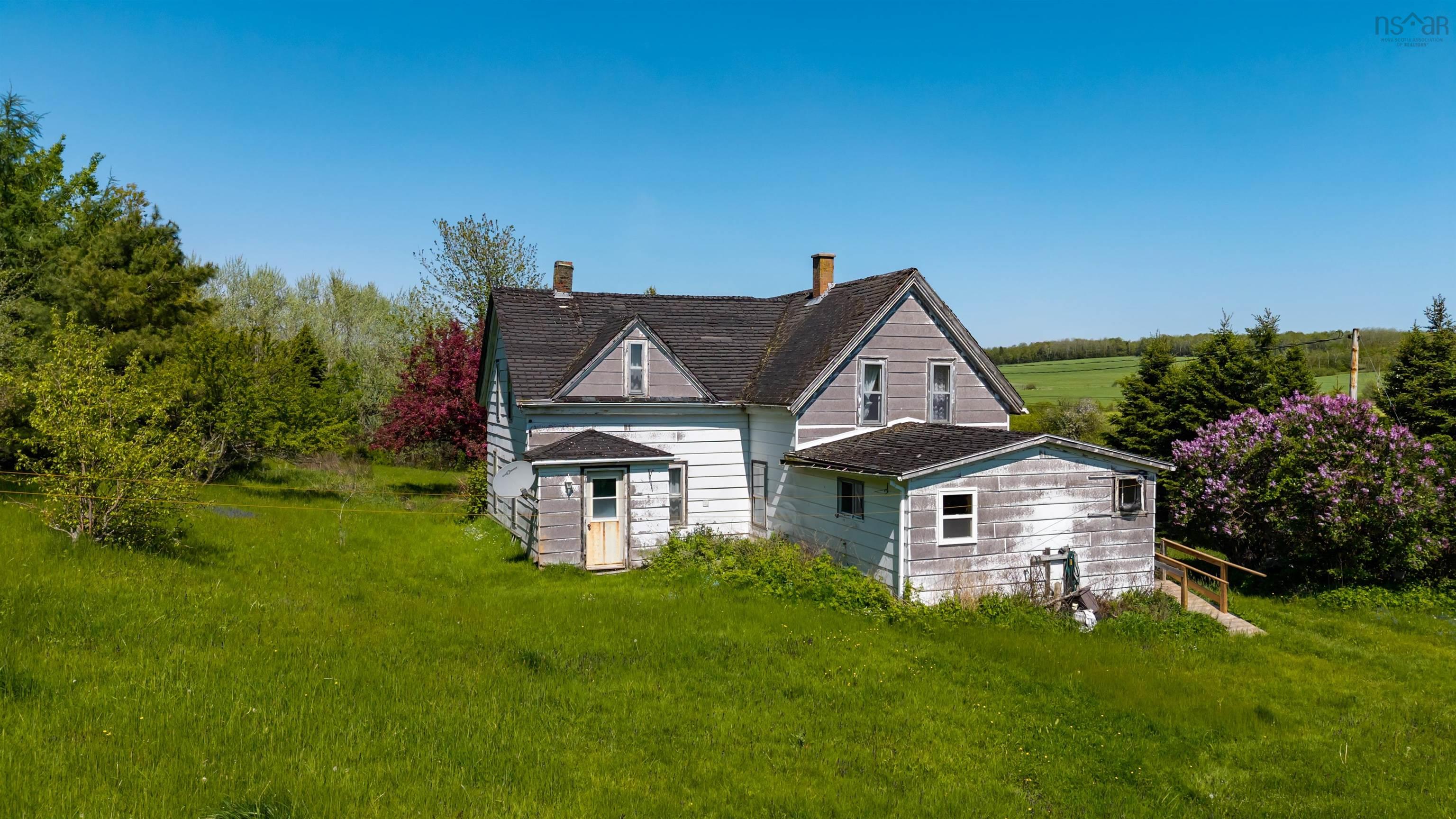 $135,000.00: 2 George Street Extension, Stewiacke