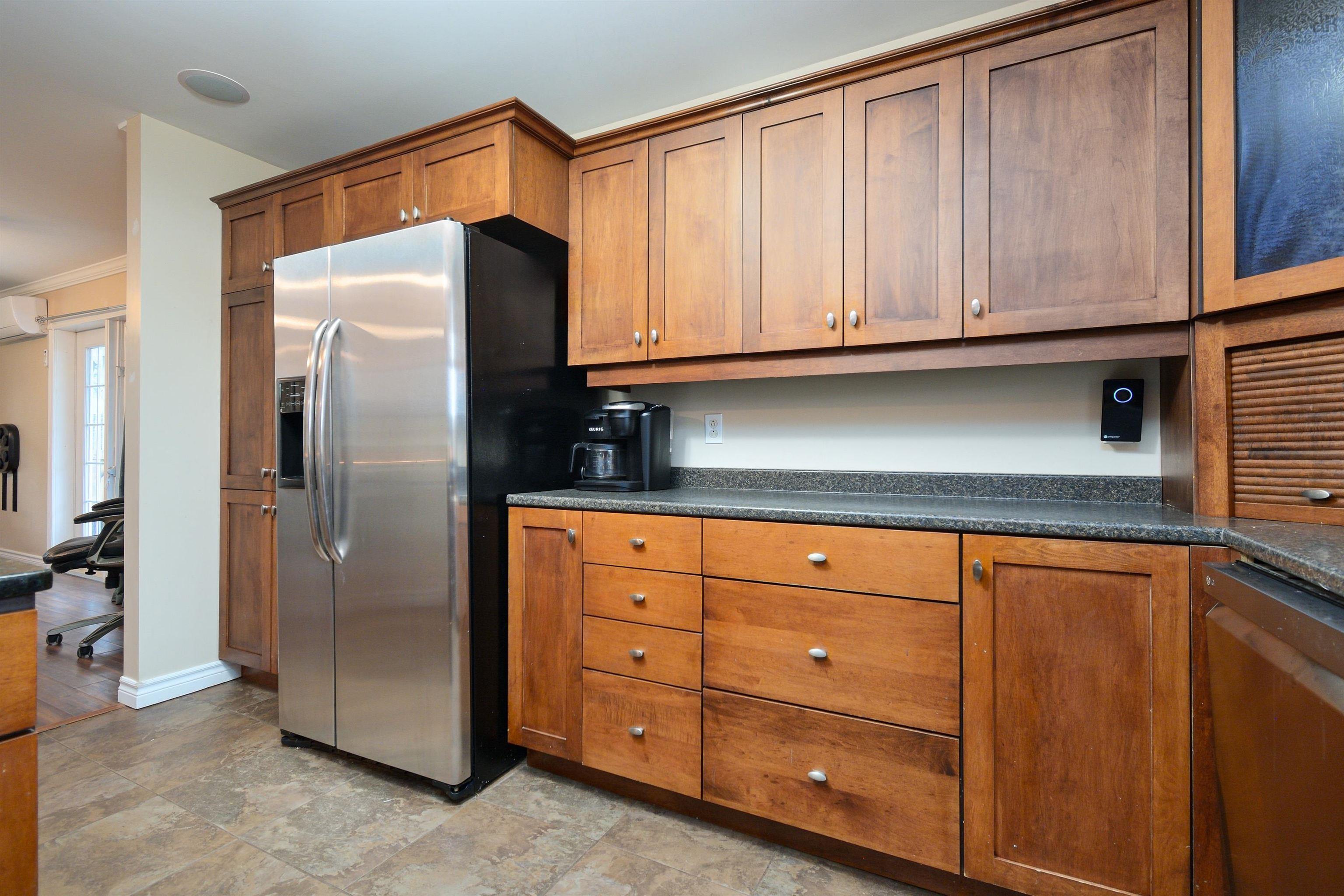 $543,000.00: 4598 Grand Mira North Road, Huntington