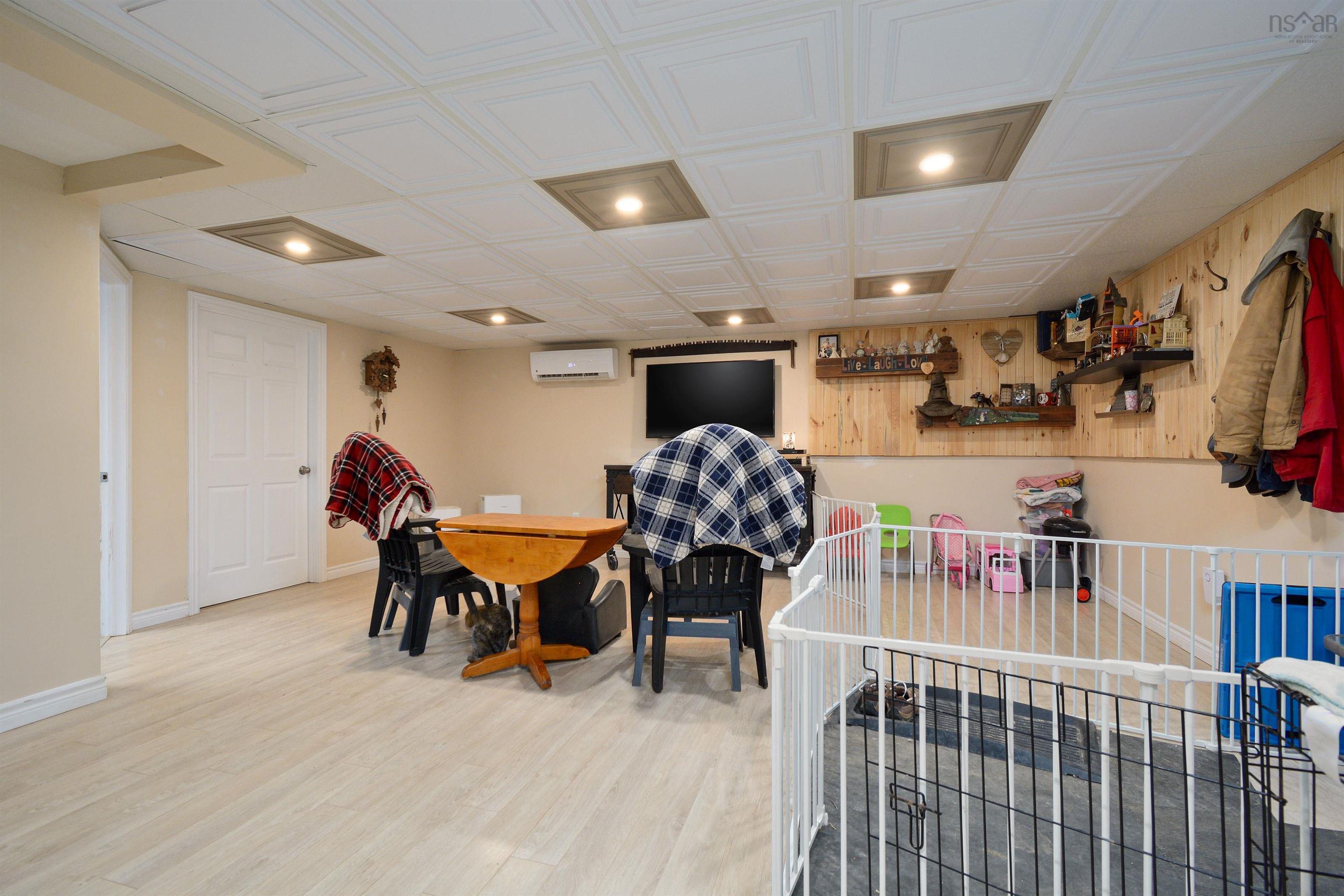 $543,000.00: 4598 Grand Mira North Road, Huntington