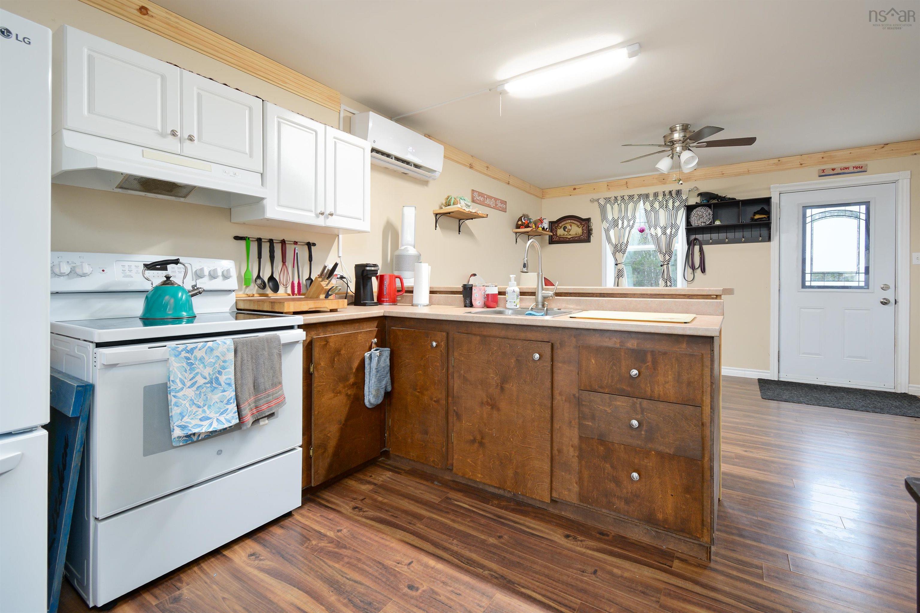 $543,000.00: 4598 Grand Mira North Road, Huntington