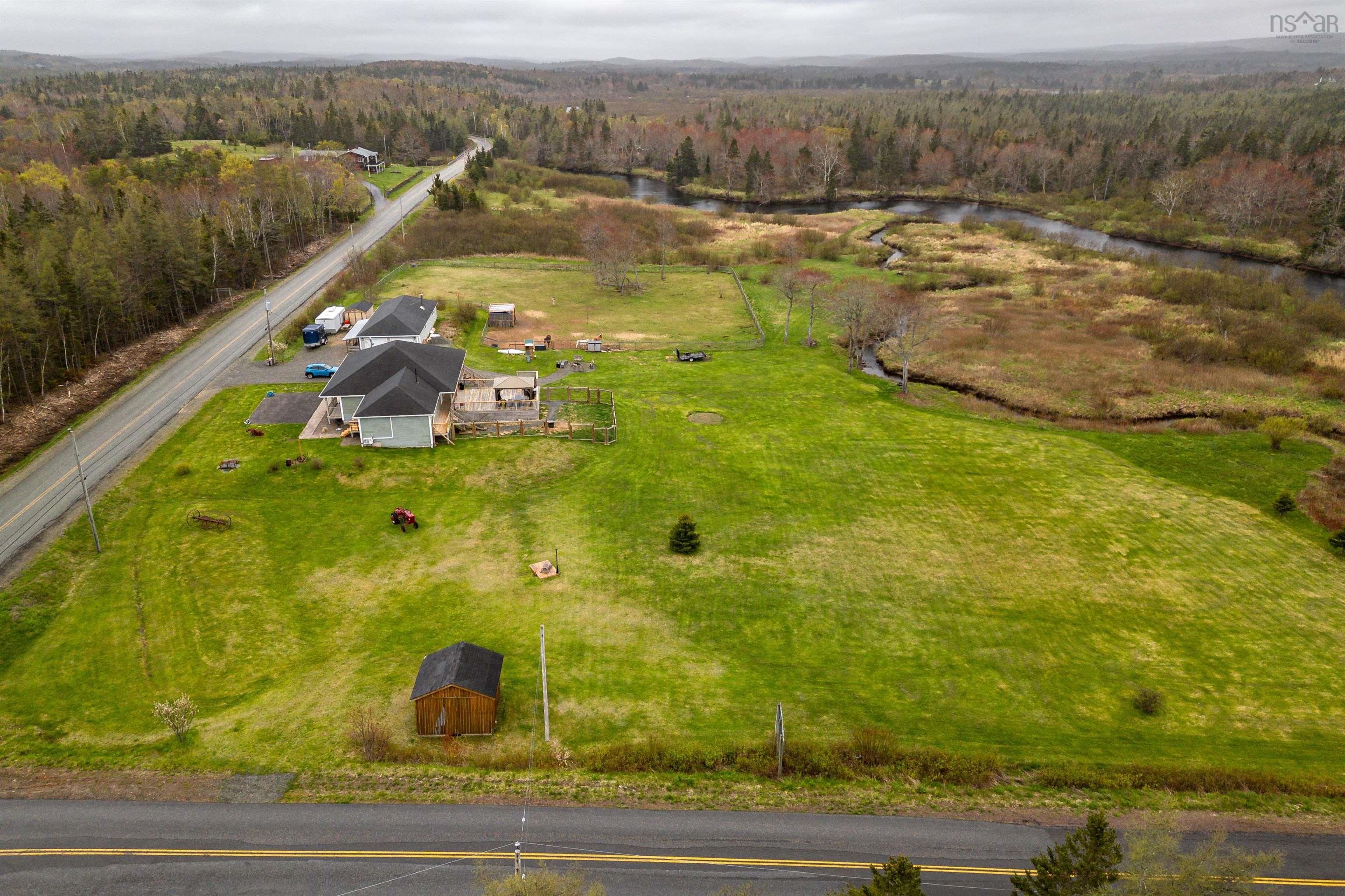 $543,000.00: 4598 Grand Mira North Road, Huntington